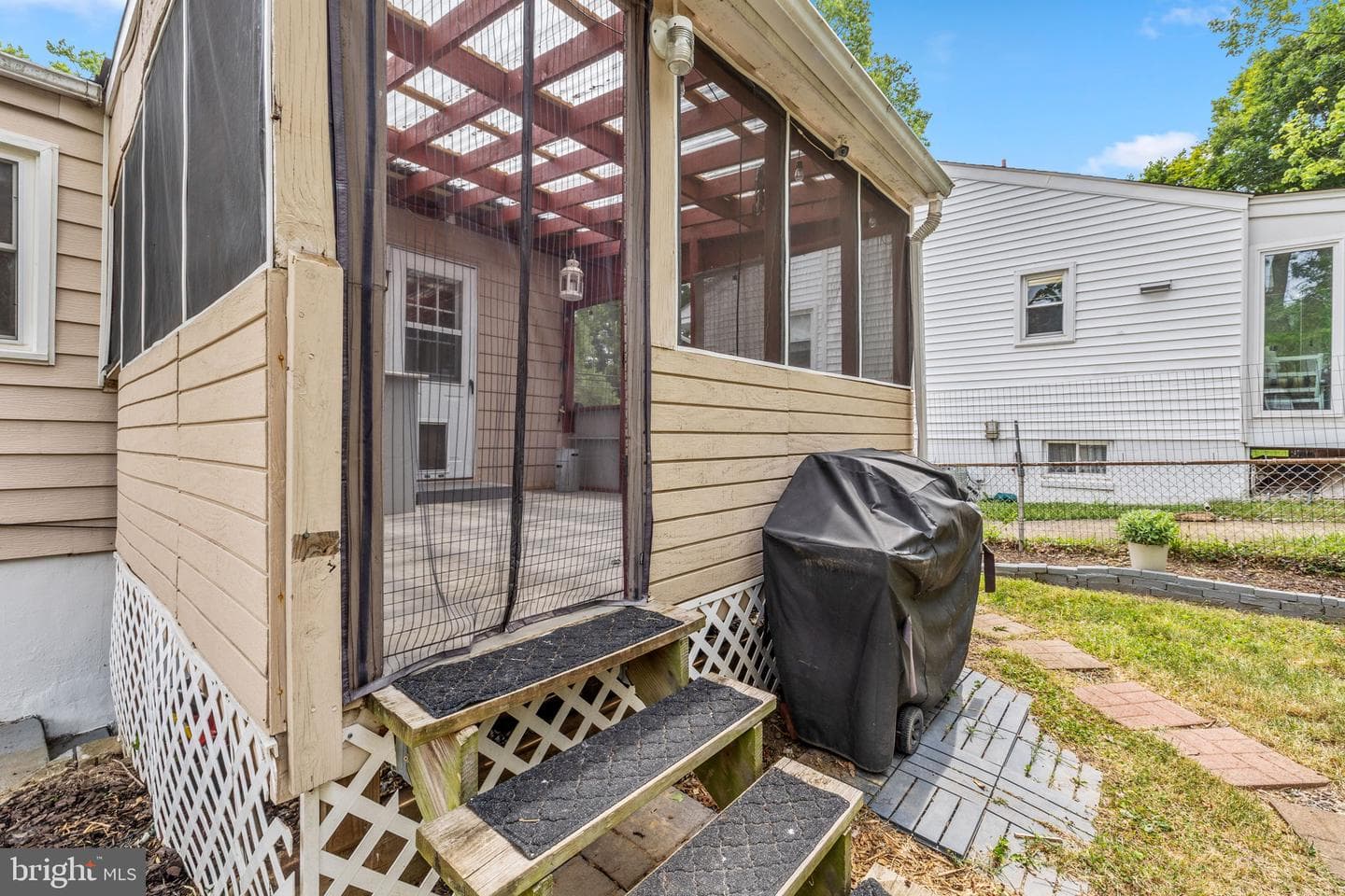 5903 Berwyn photo 34
