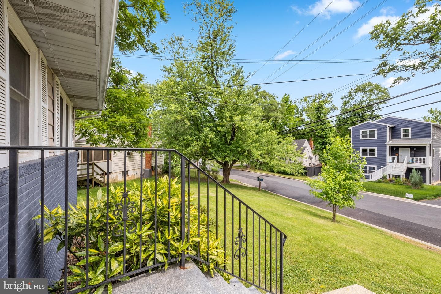 5903 Berwyn photo 5
