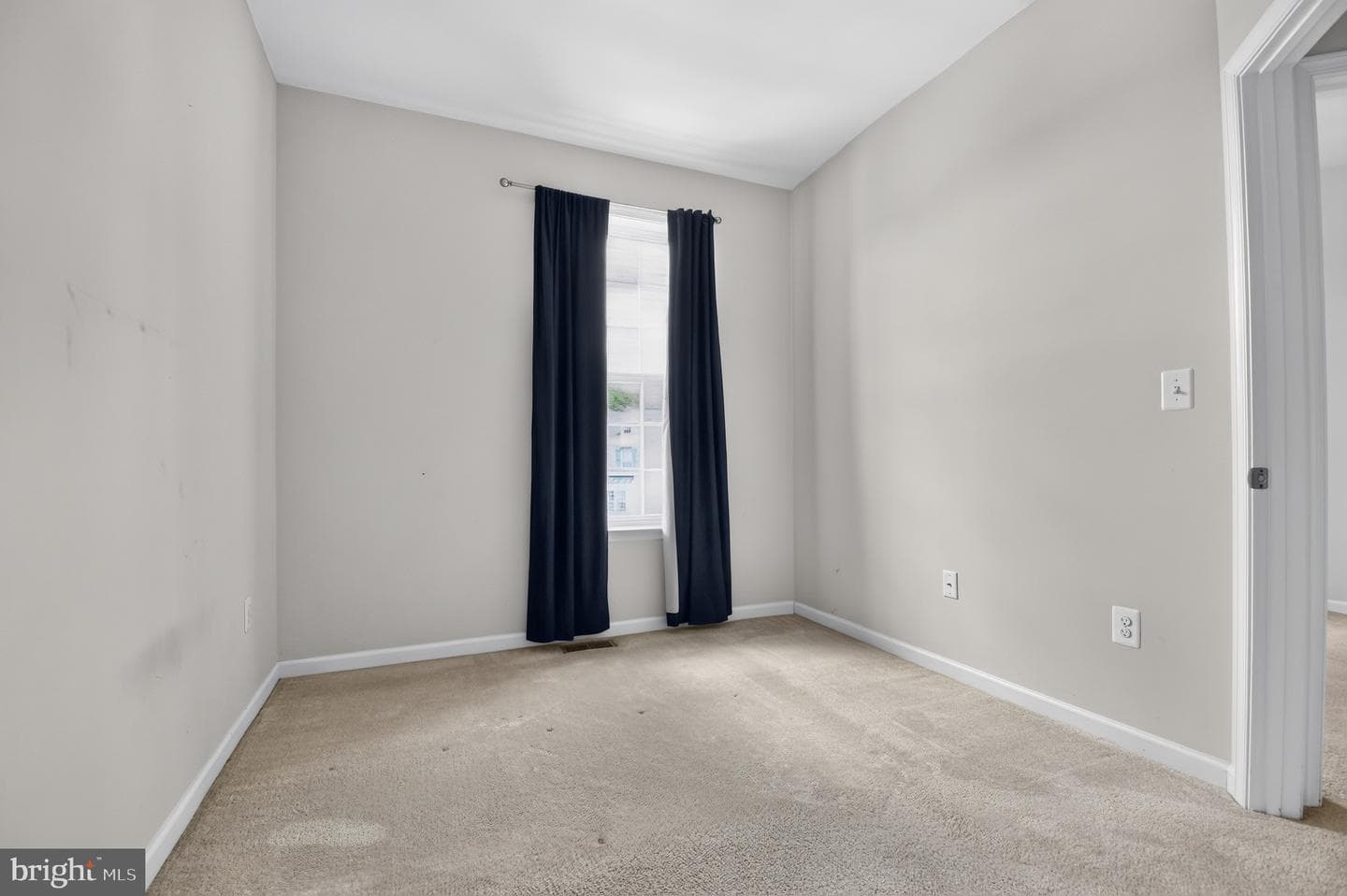 9502 Saw Mill Lane photo 14