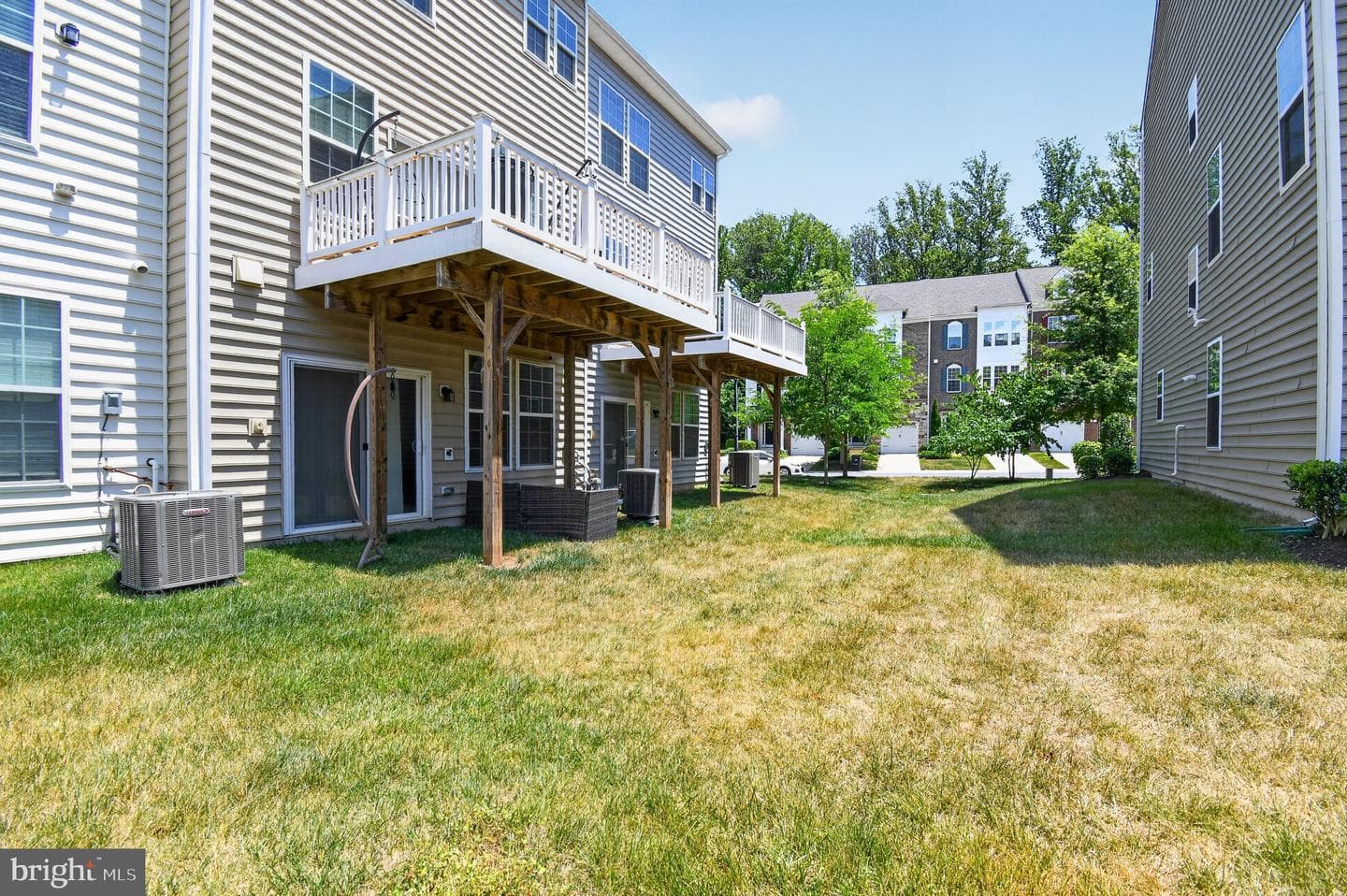 9502 Saw Mill Lane photo 8
