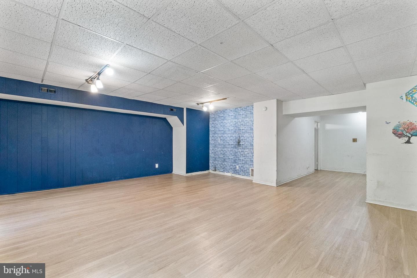 5902 Westchester Park Drive photo 20