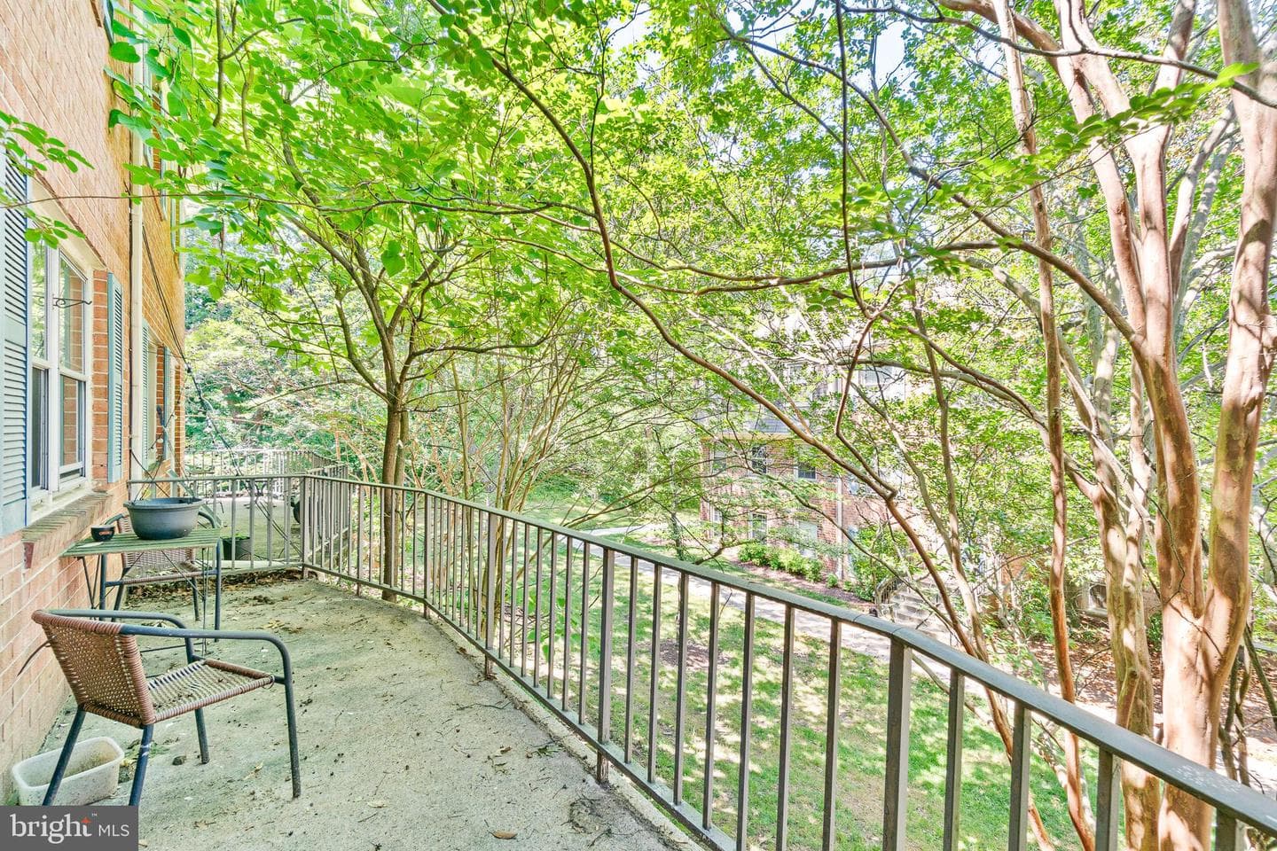 5902 Westchester Park Drive photo 24