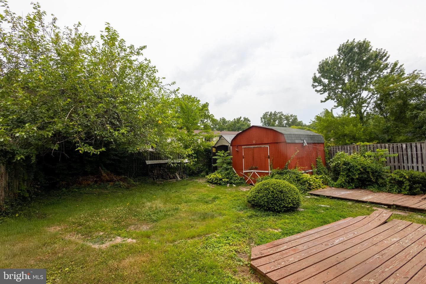 37 4th Street photo 20