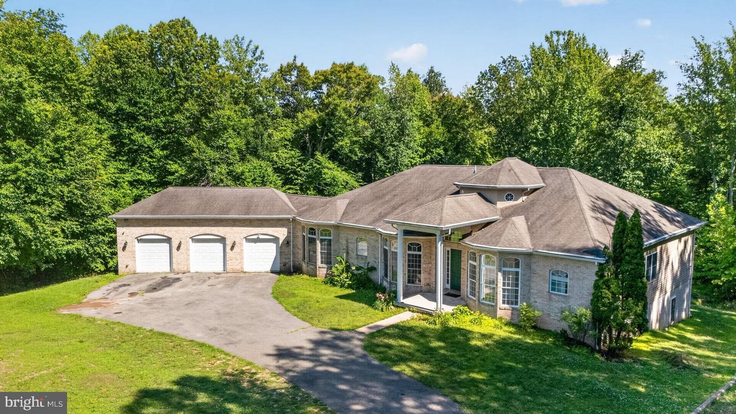 14517 Rock Creek Road photo 3