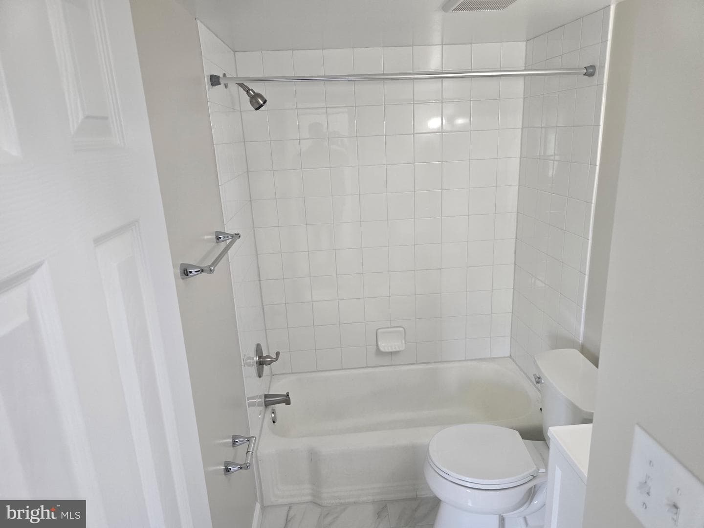 5402 85th Avenue #103 photo 3