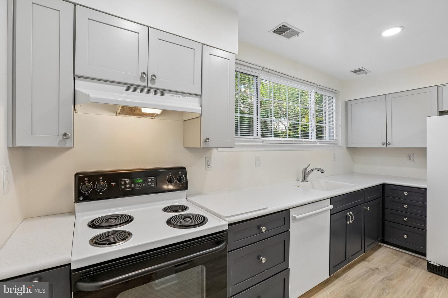 15049 Cherrywood Drive #4r photo 12