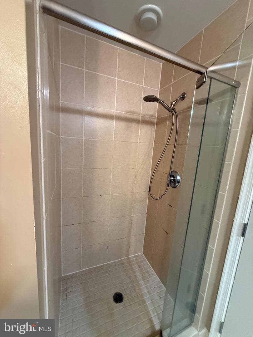 155 Potomac Passage #402 photo 6