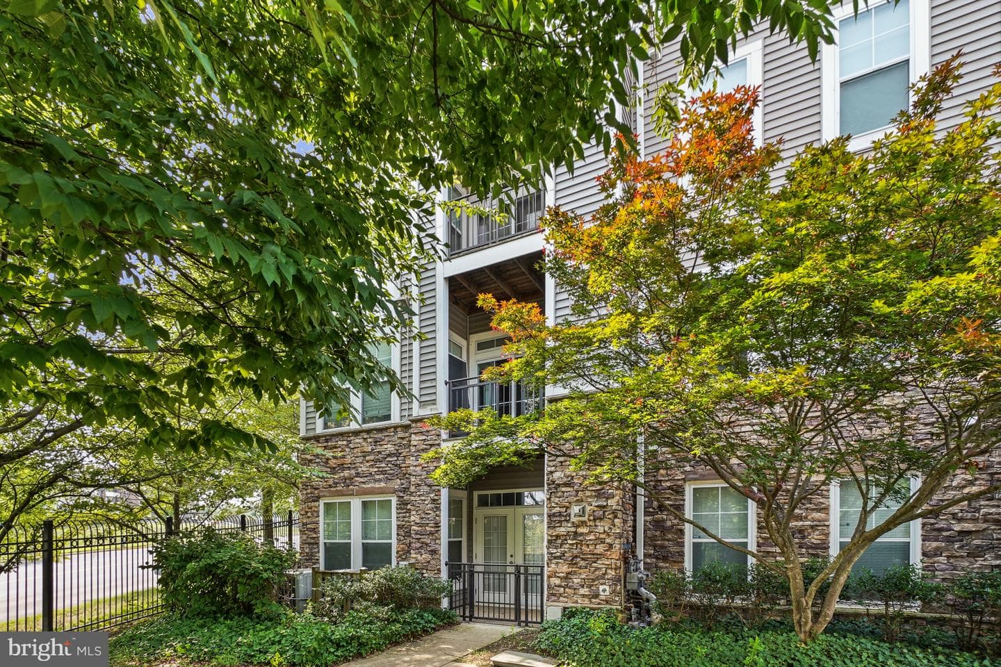1321 Karen Boulevard #207 photo 29