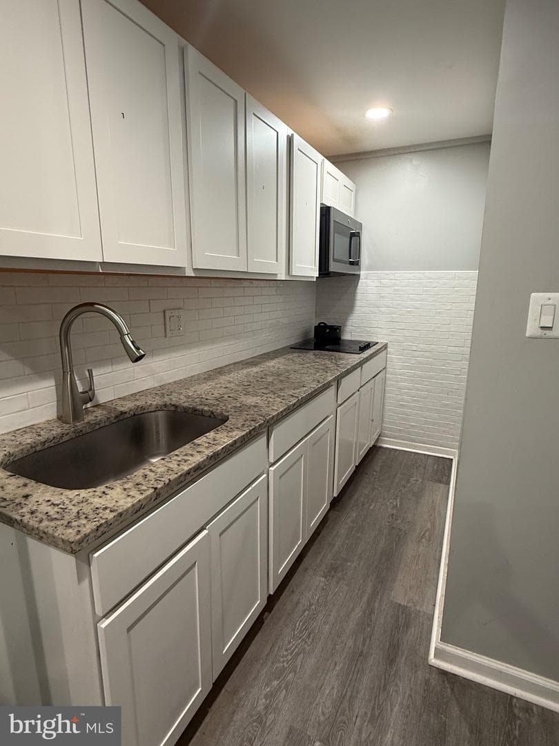 9613 Utica Place photo 27