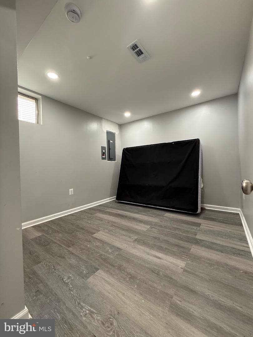 9613 Utica Place photo 34