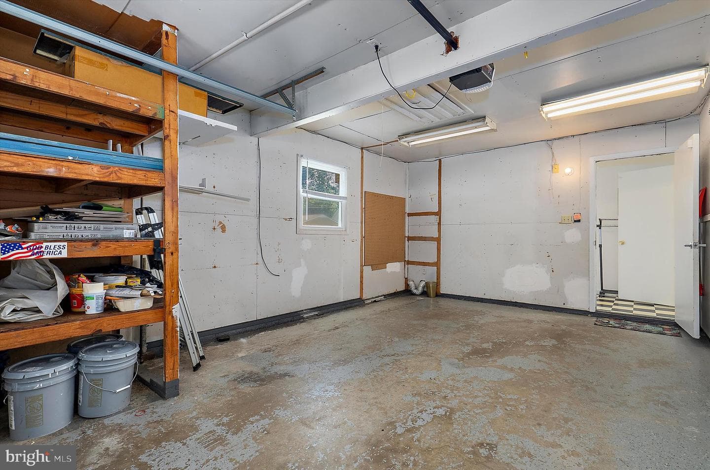 3900 Carvel Lane photo 32