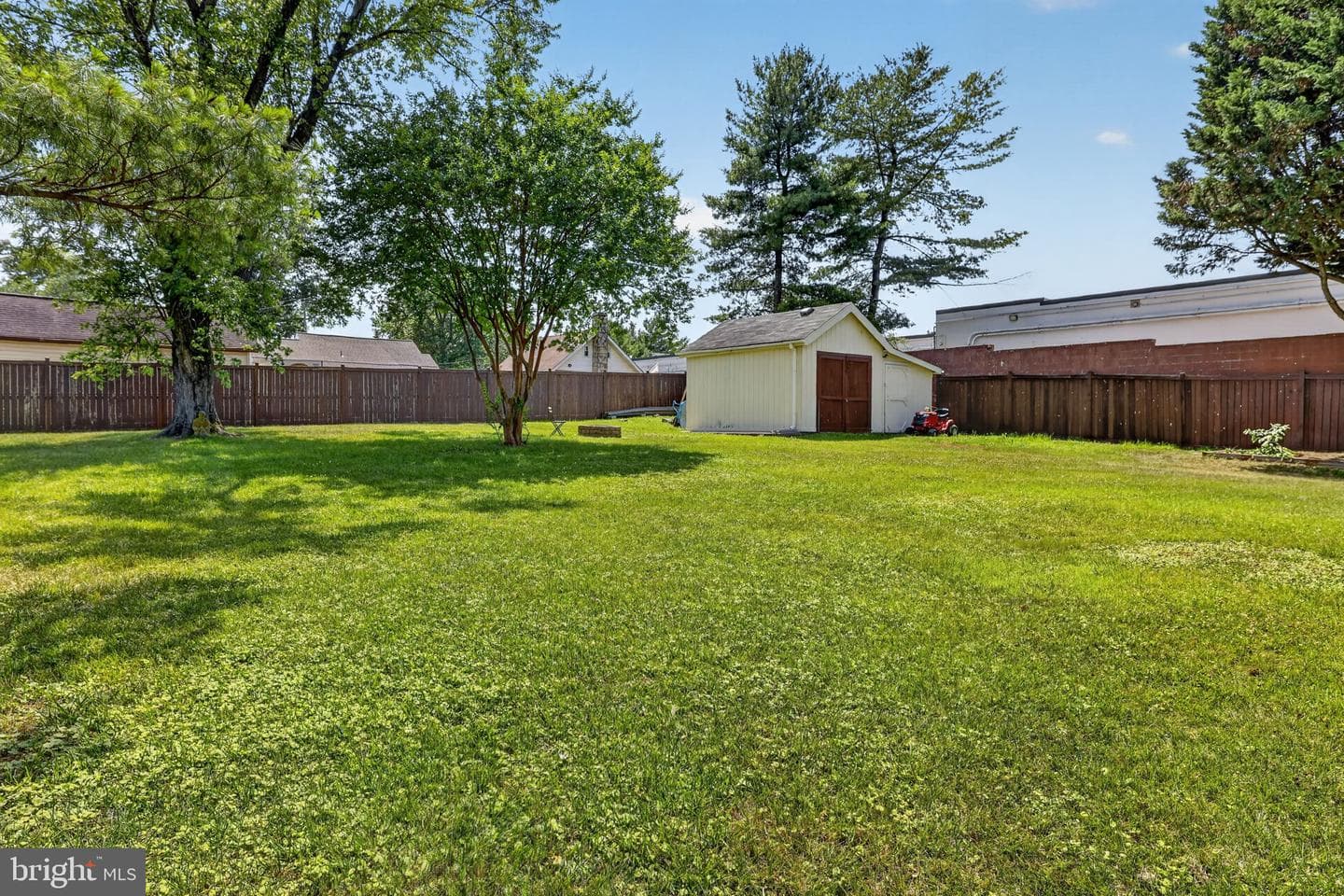 8409 Locust Grove Drive photo 38