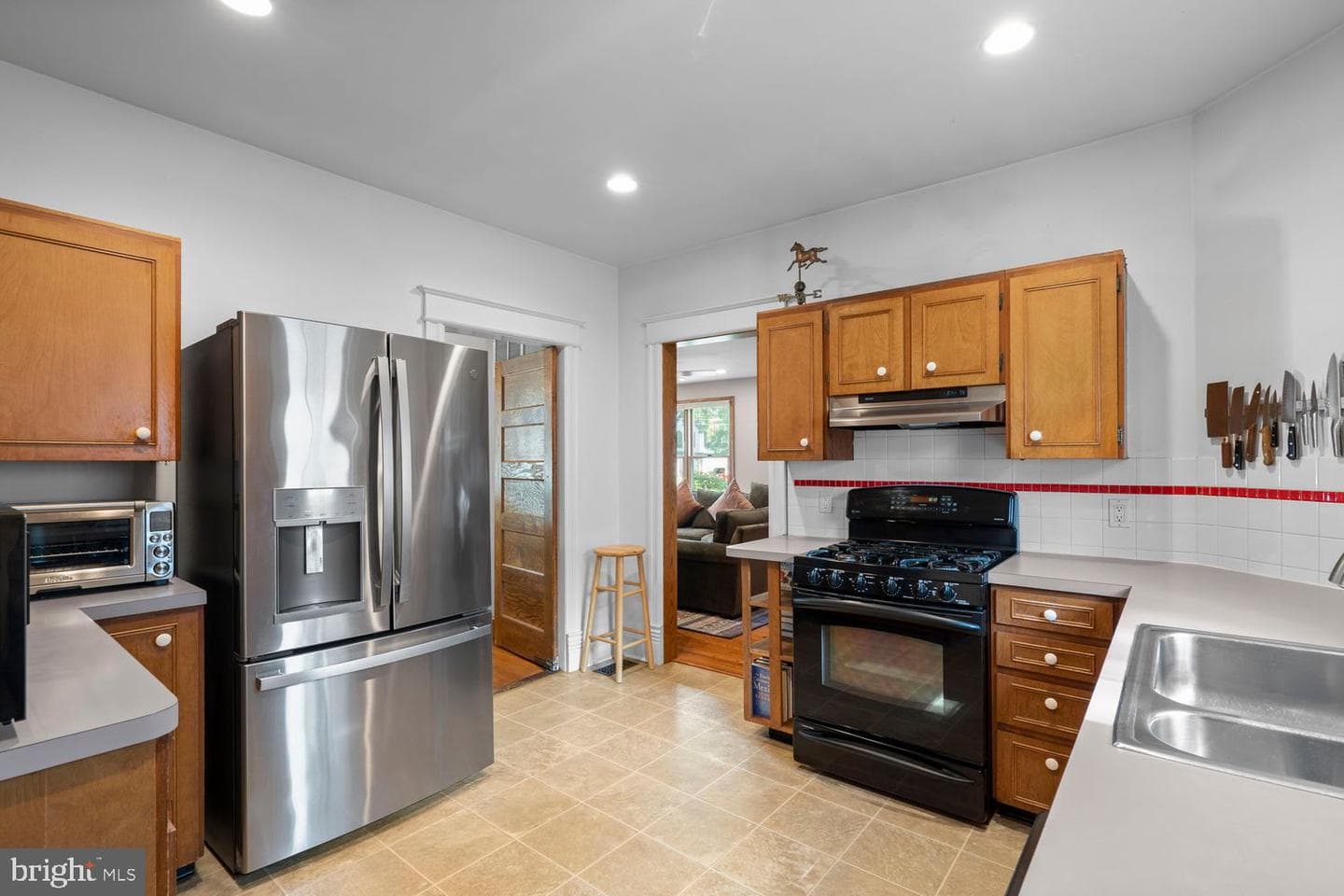 4300 Queensbury Road photo 13