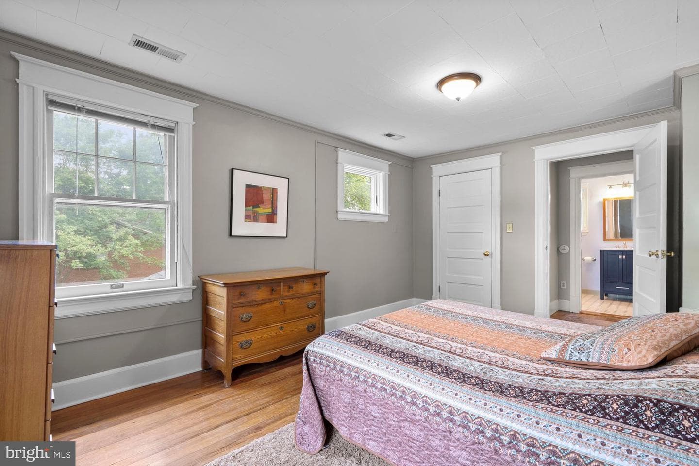 4300 Queensbury Road photo 22