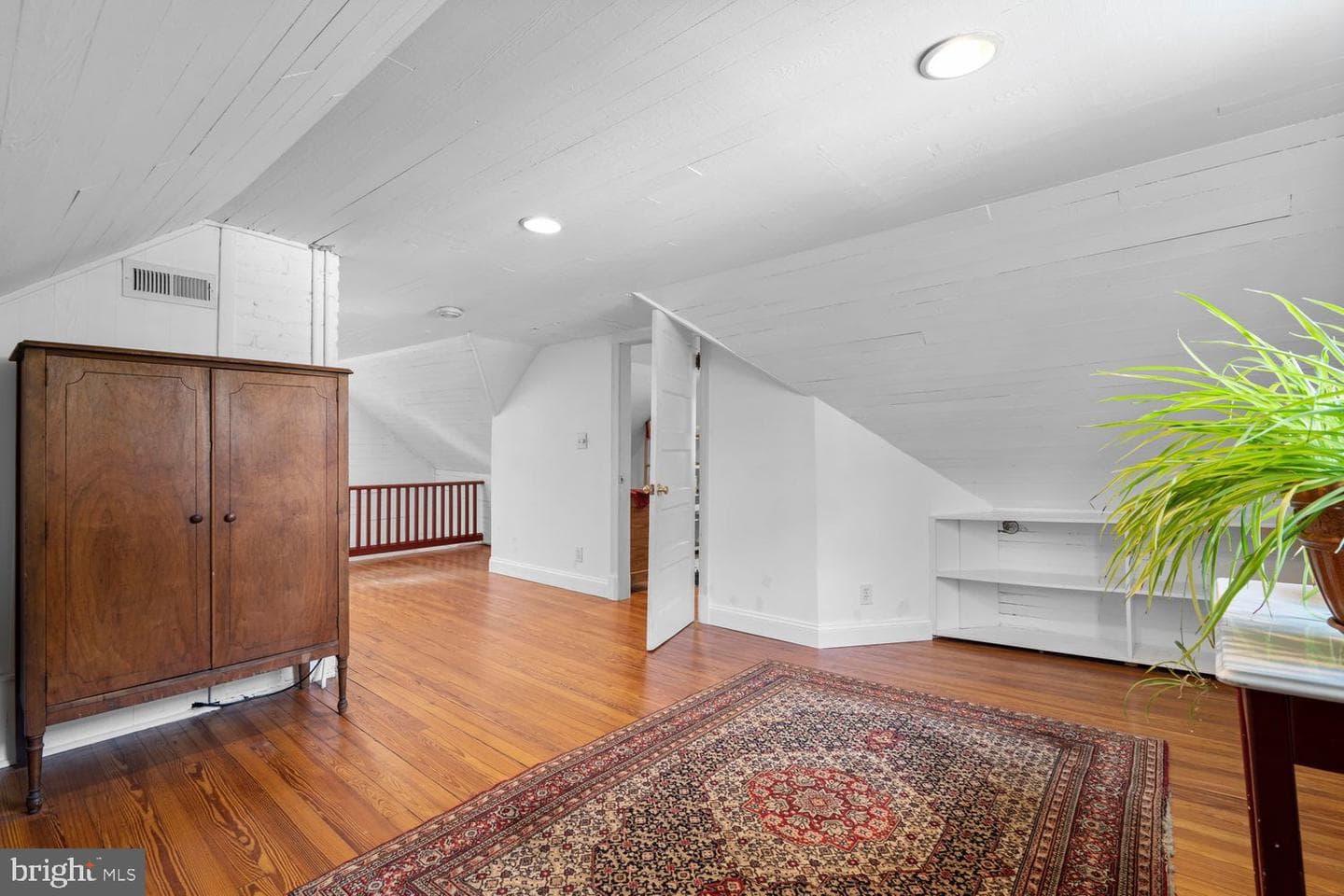 4300 Queensbury Road photo 28
