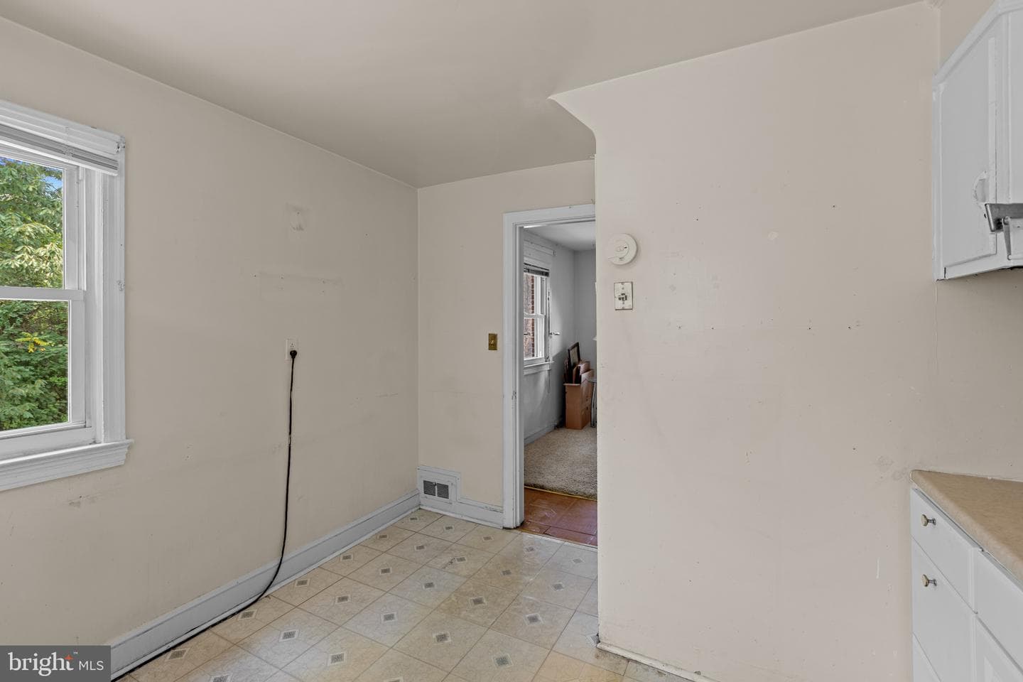 823 Cox Avenue photo 11