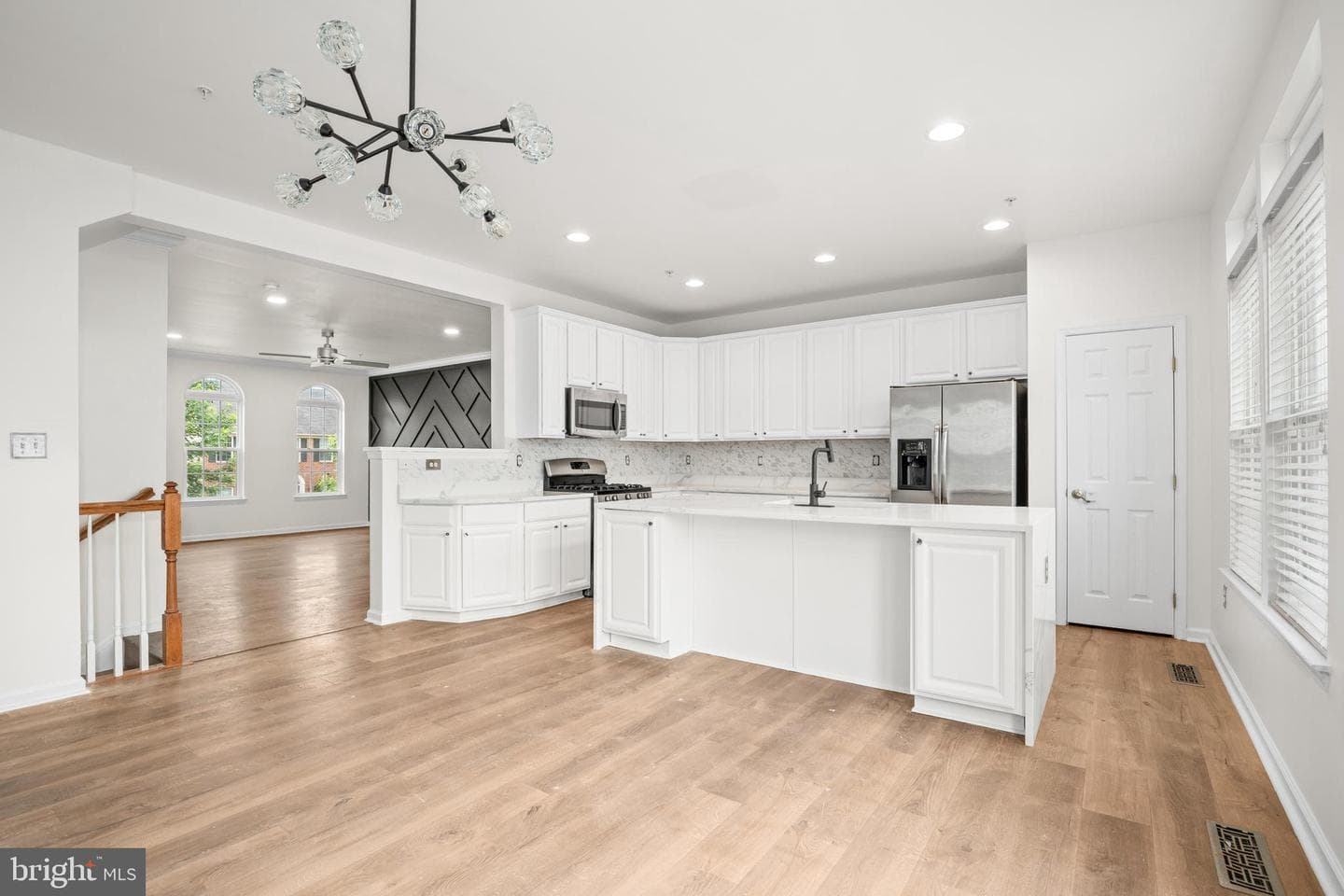 6232 Walbridge Street photo 18
