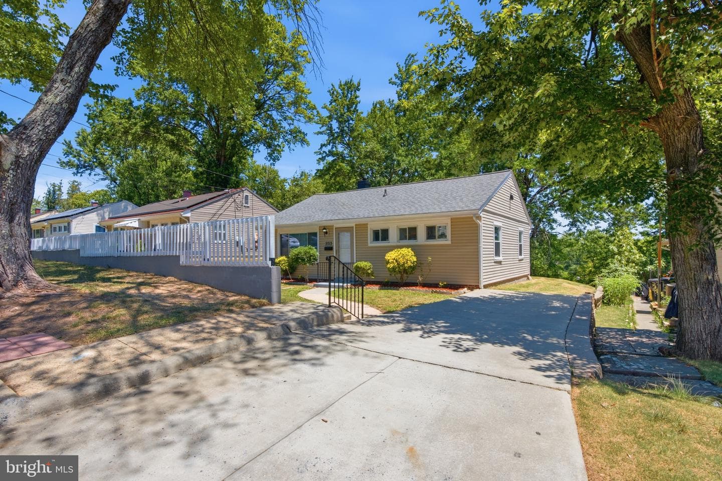 3713 Ingalls Avenue photo 2