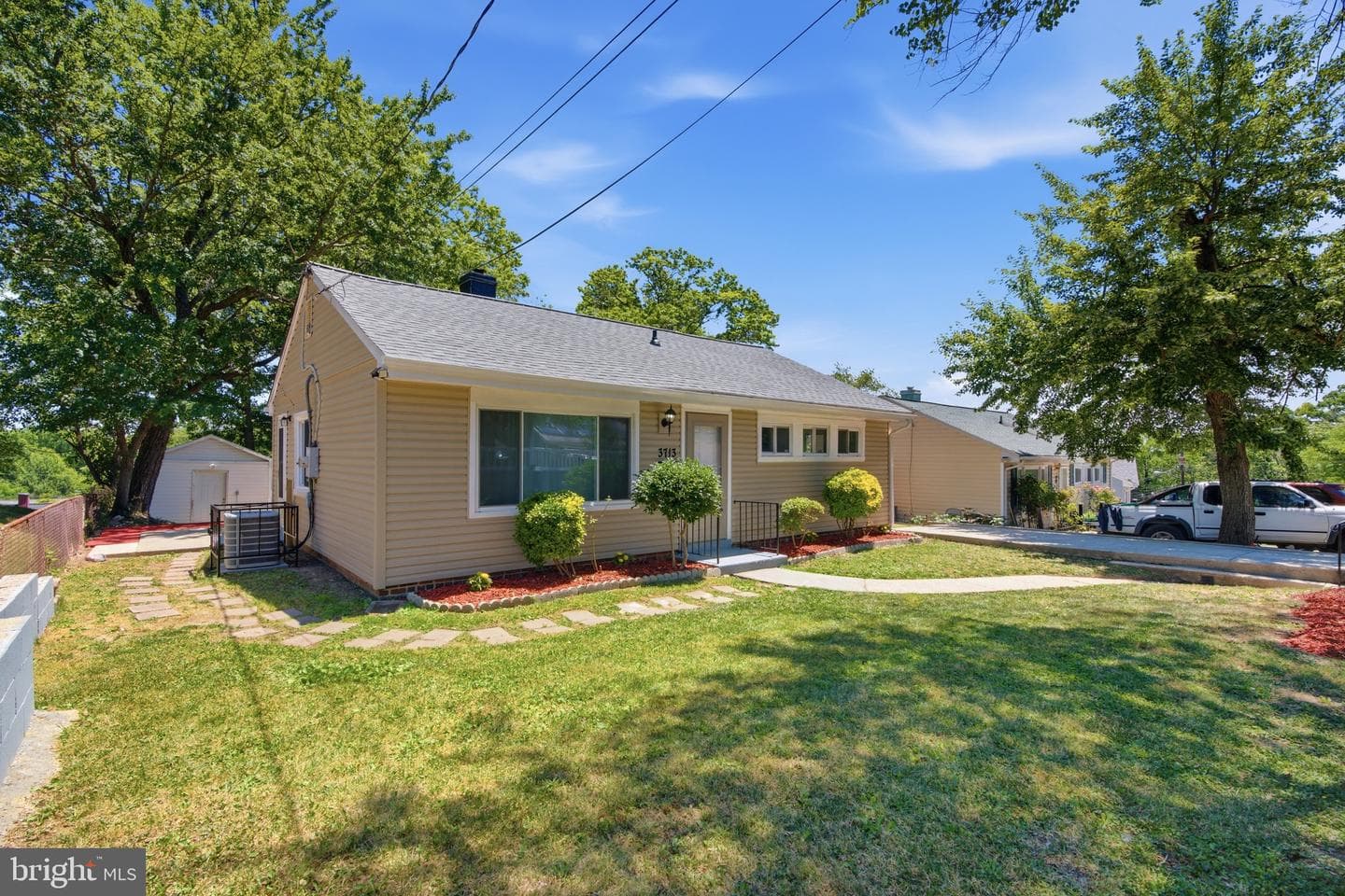 3713 Ingalls Avenue photo 5