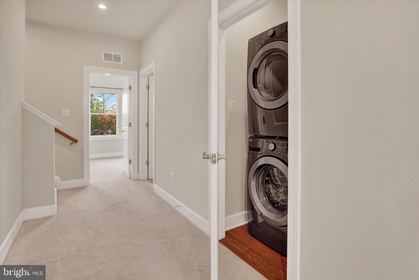 3511 Carnaby Street photo 19