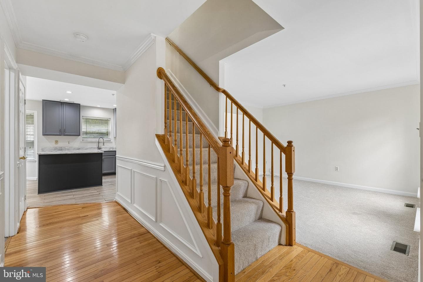8406 Old Branch Avenue photo 5