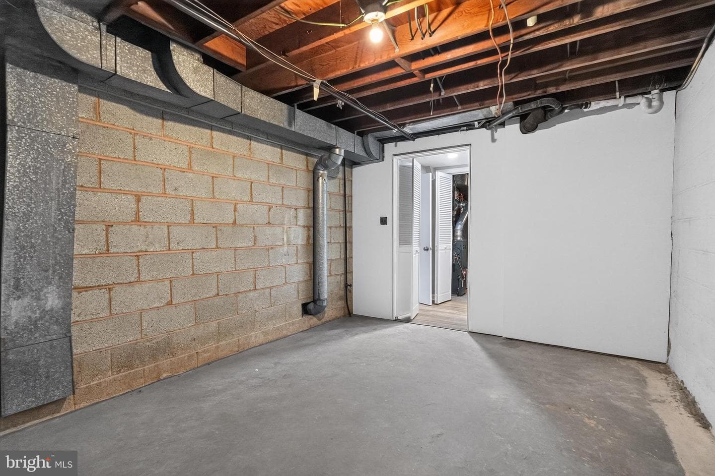 1321 Asheville Road photo 26