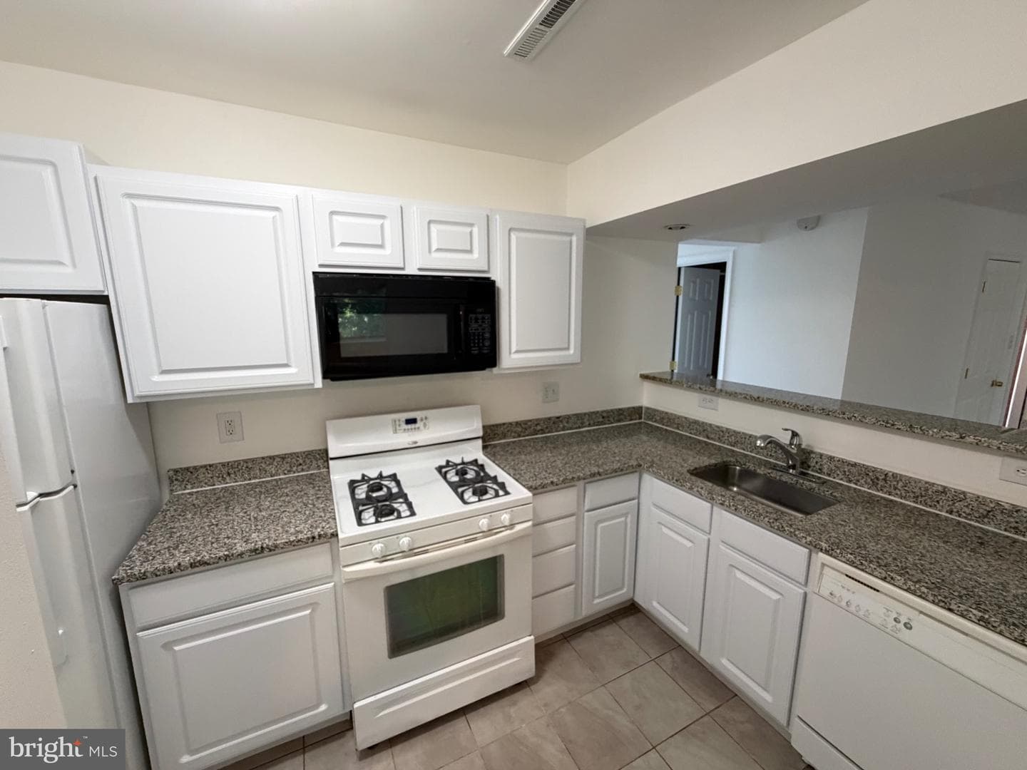 7516 Hawthorne Street #5 photo 3