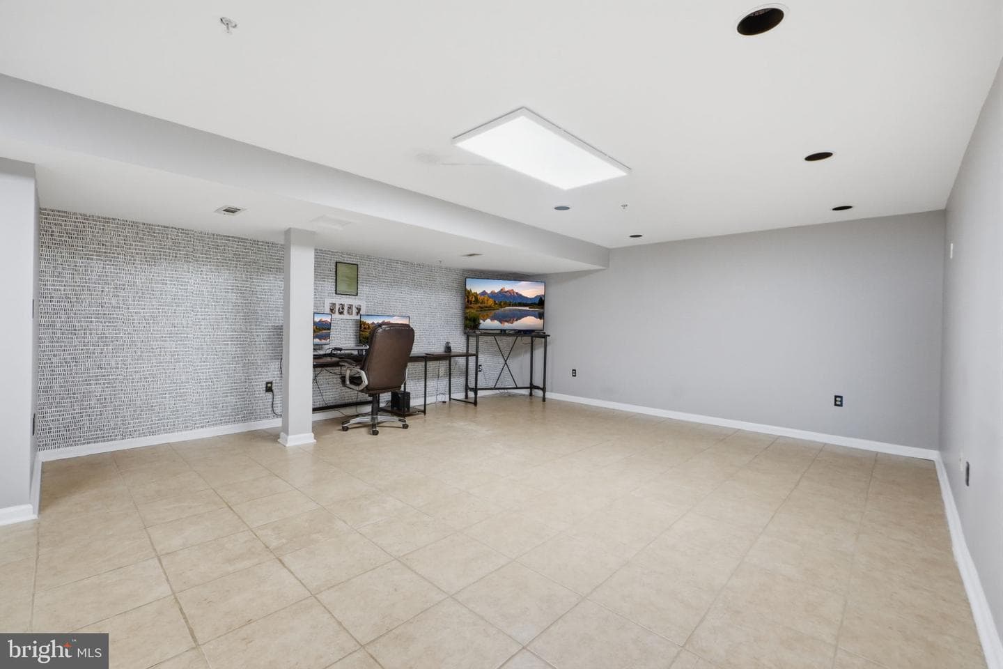 7311 Webster Lane photo 28