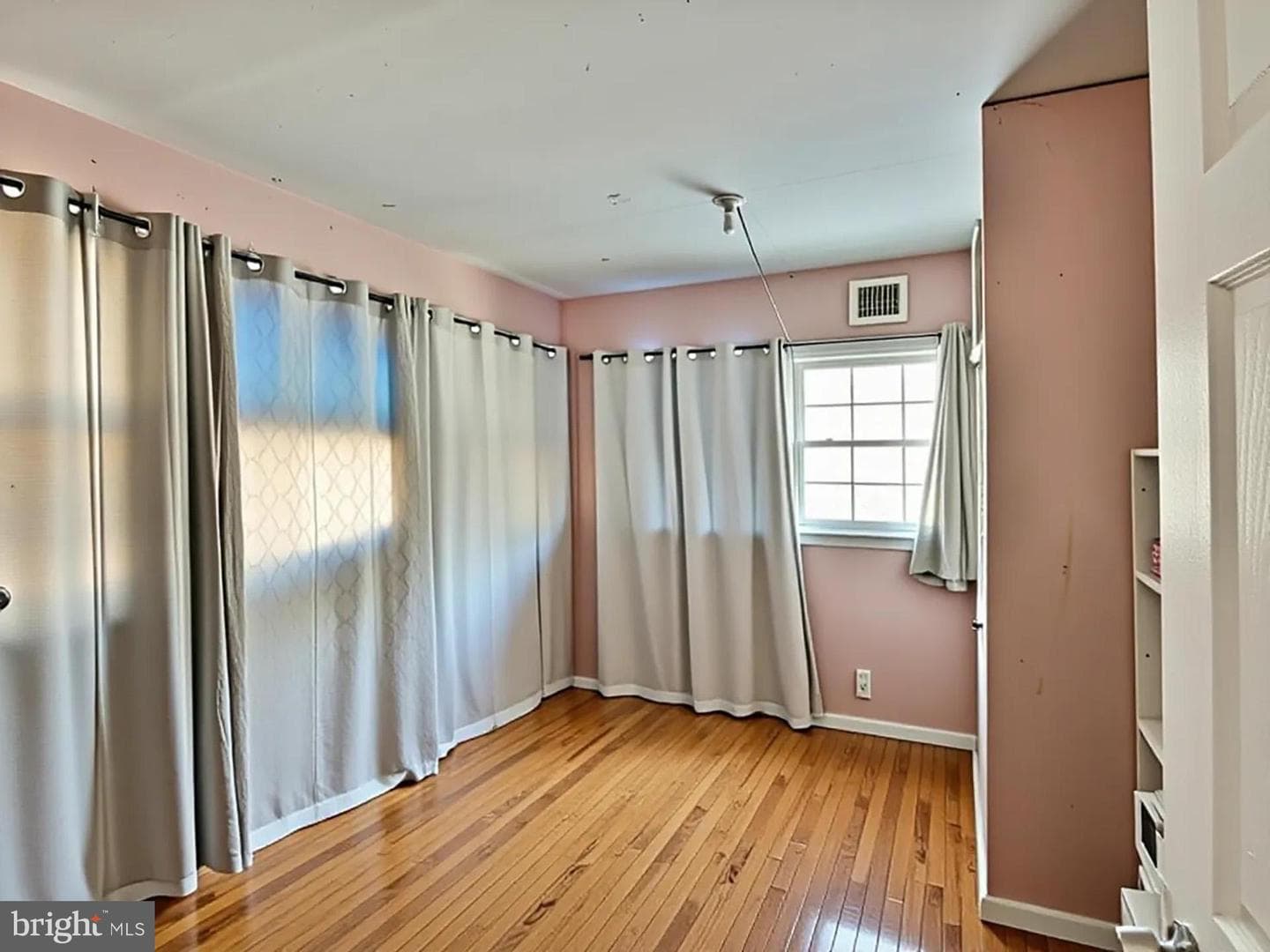 5008 37th Avenue photo 12