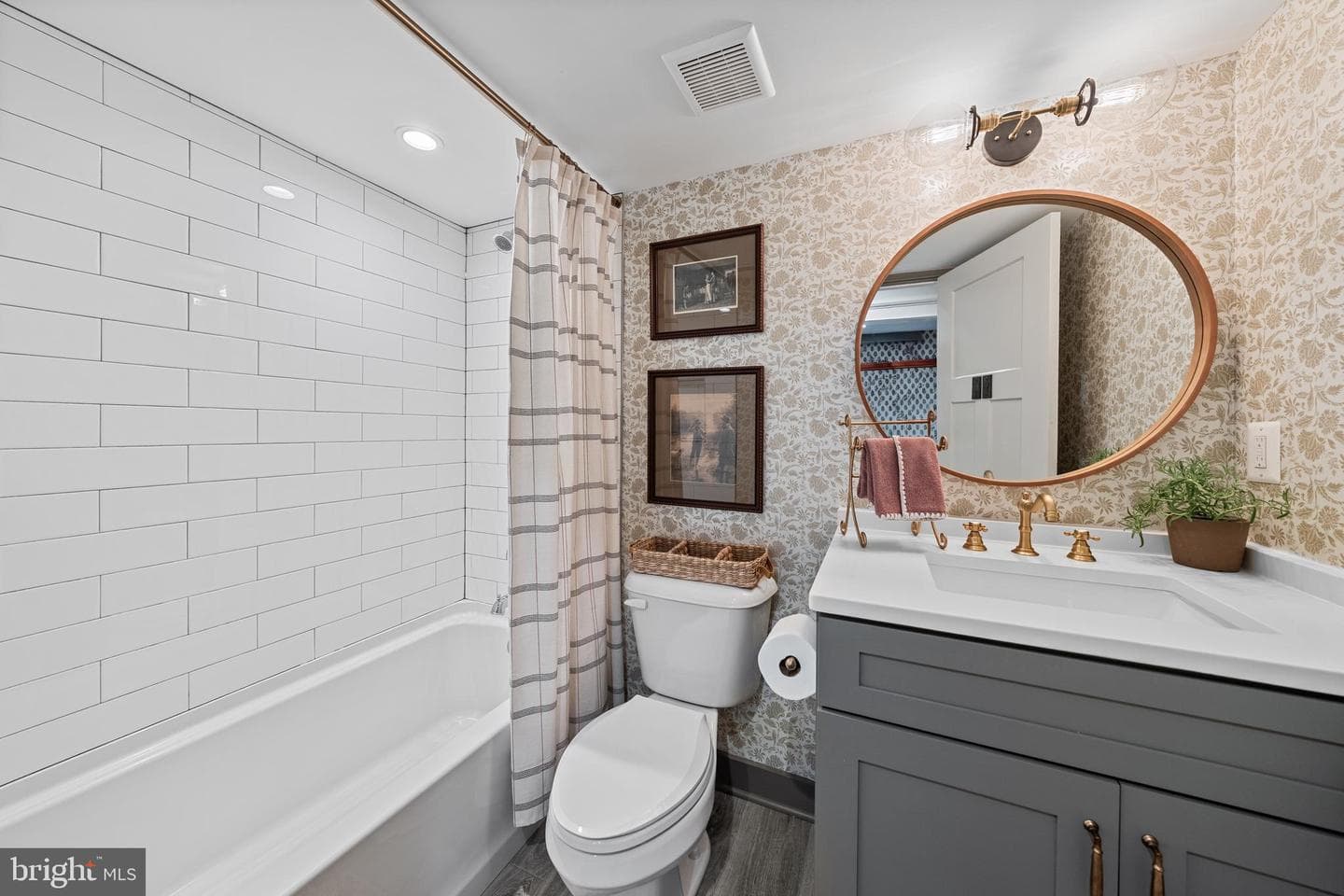 4102 Hamilton Street photo 40