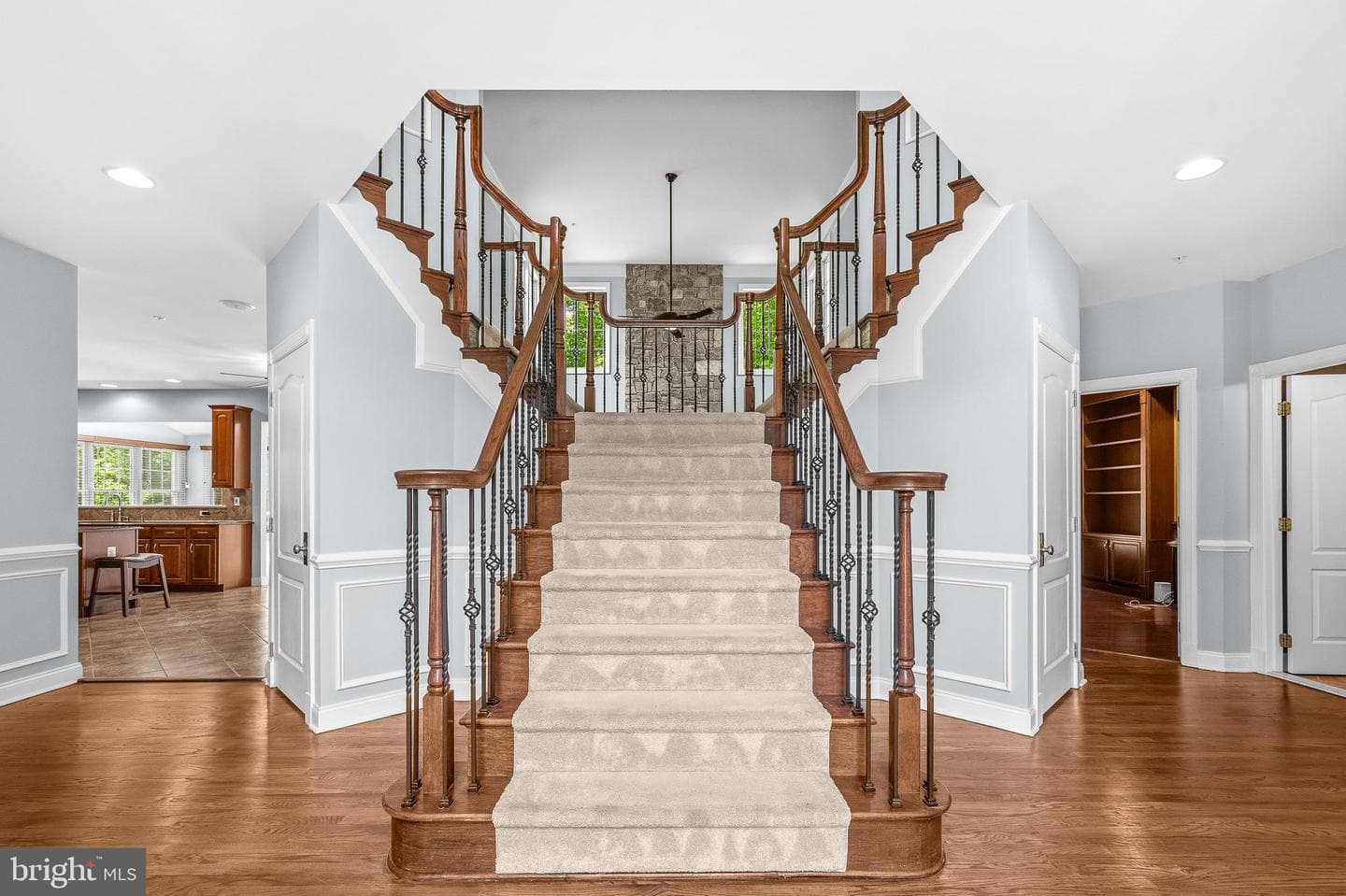 8302 Condy Court photo 5