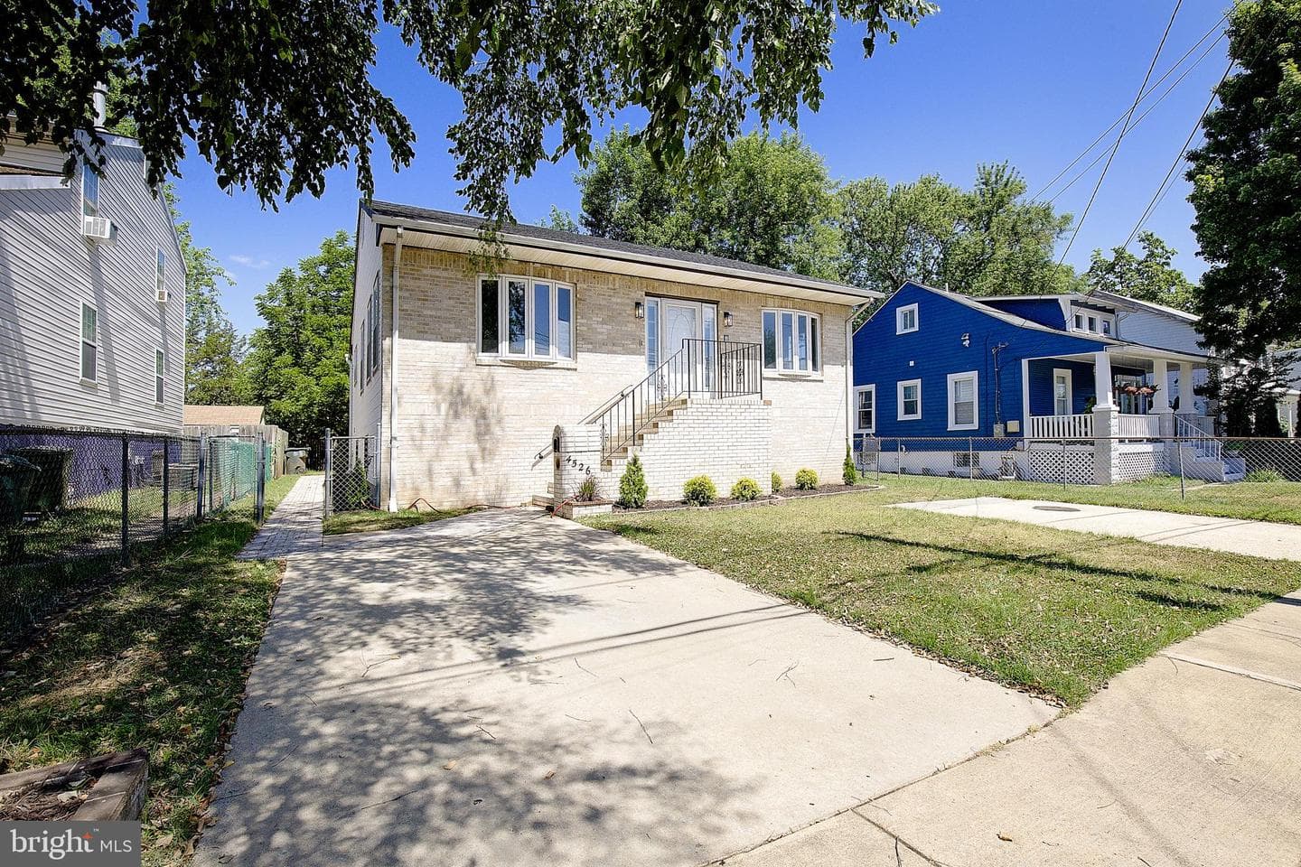 4526 41st Avenue, Brentwood