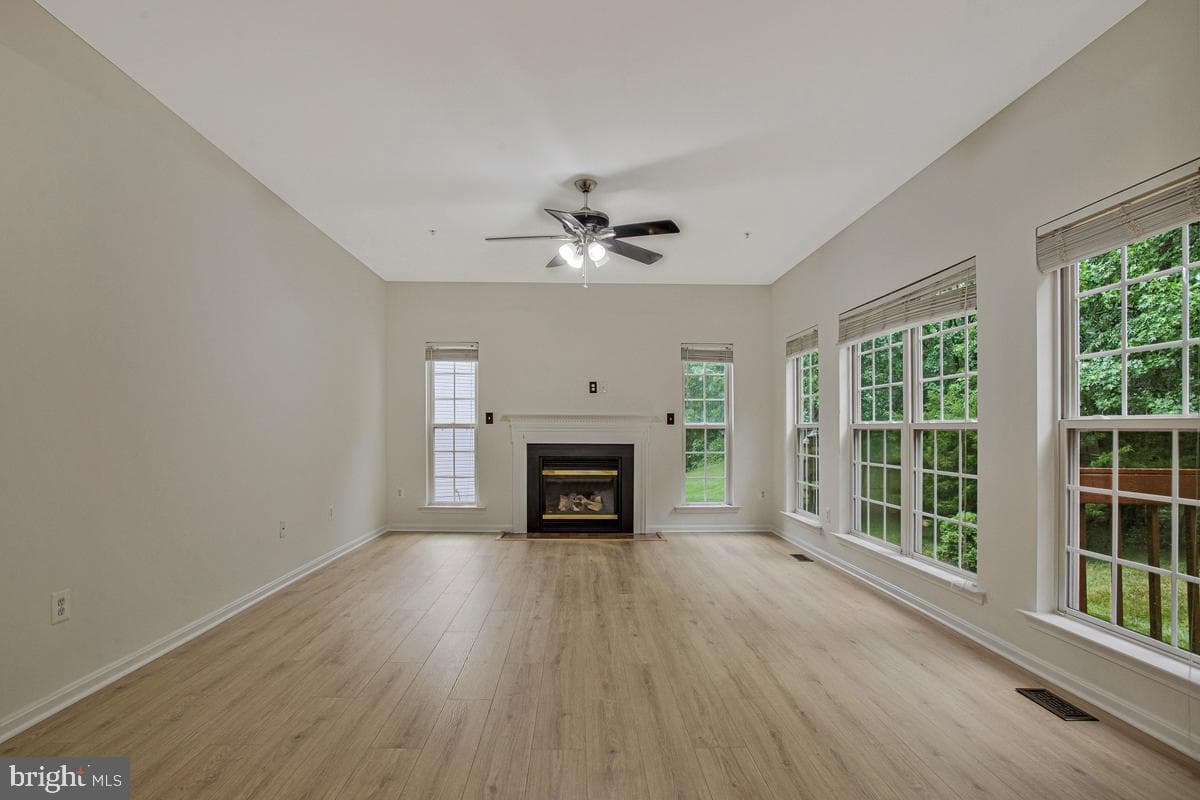 5209 Devonport Court photo 21