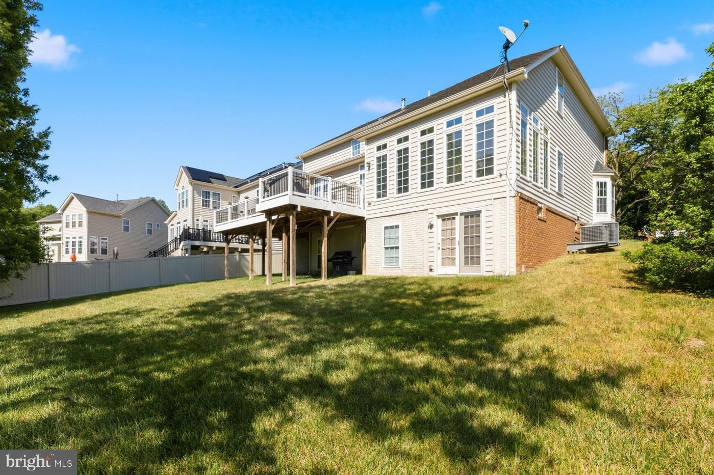 5309 Atherstone Terrace photo 9