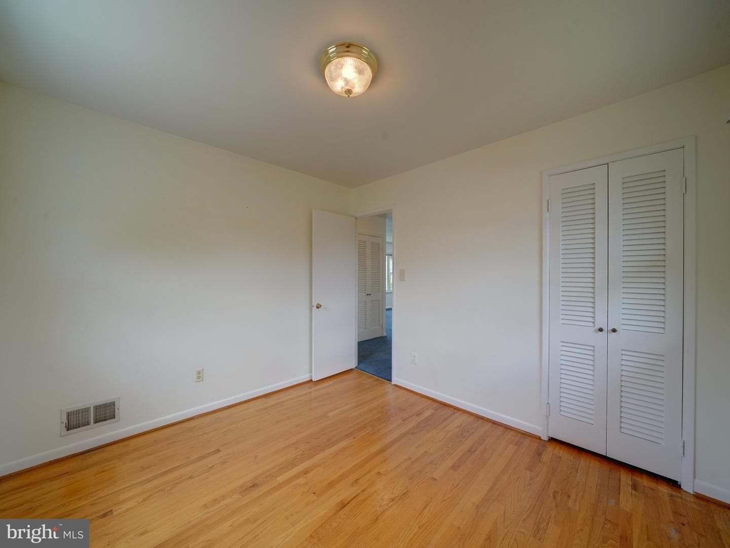 1120 Beall Place photo 34