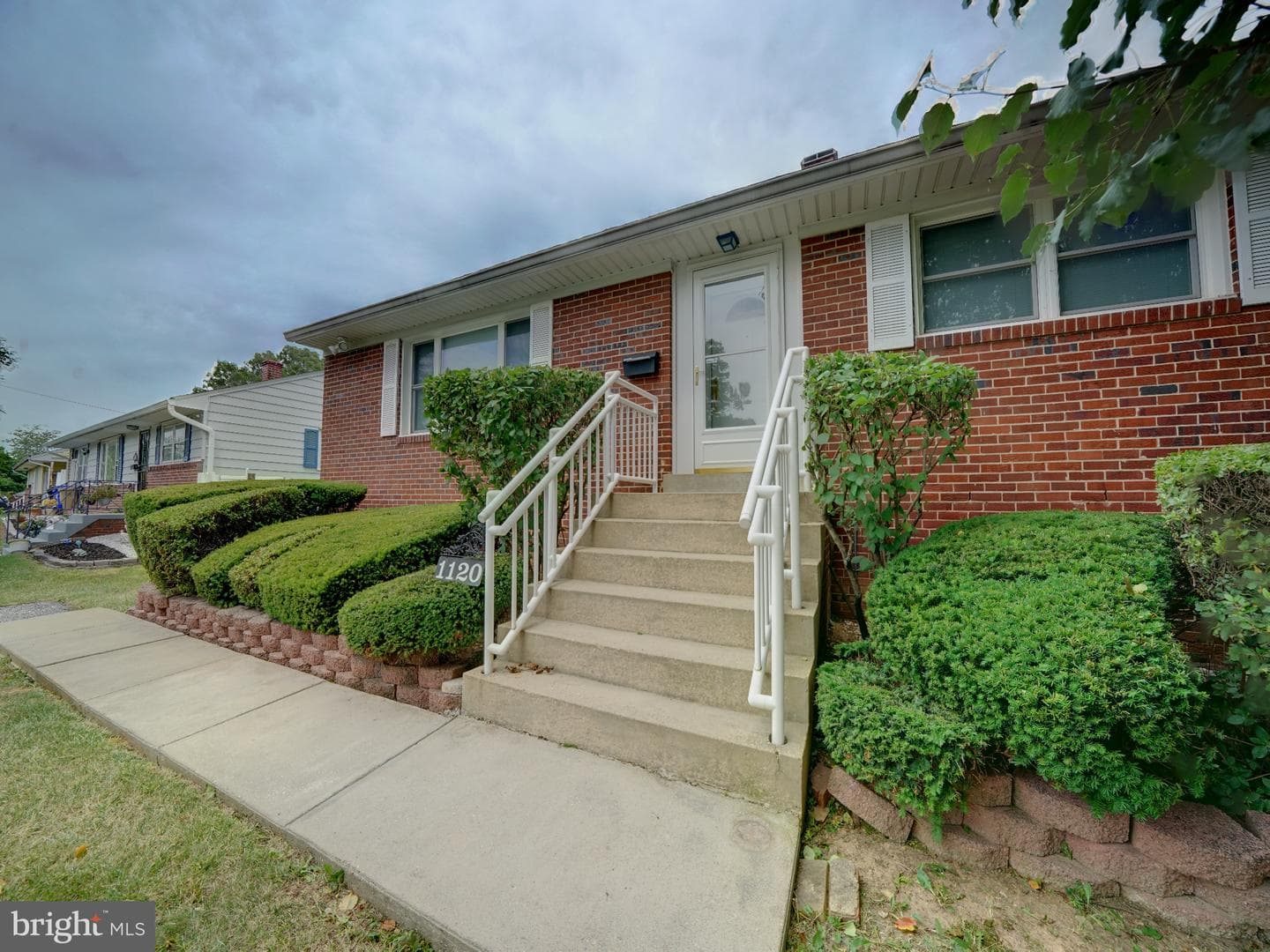1120 Beall Place photo 7