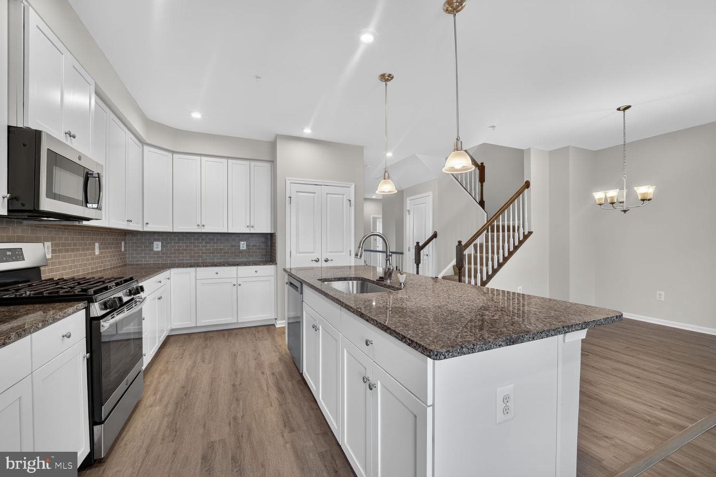 3210 Tribune Court photo 11