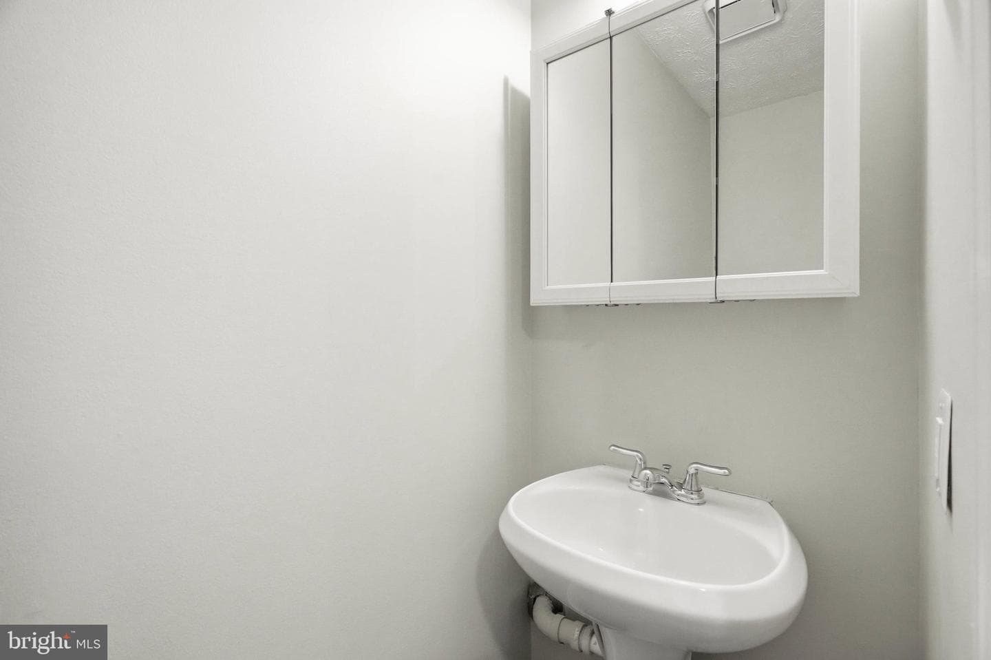 310 Shady Glen Drive photo 12