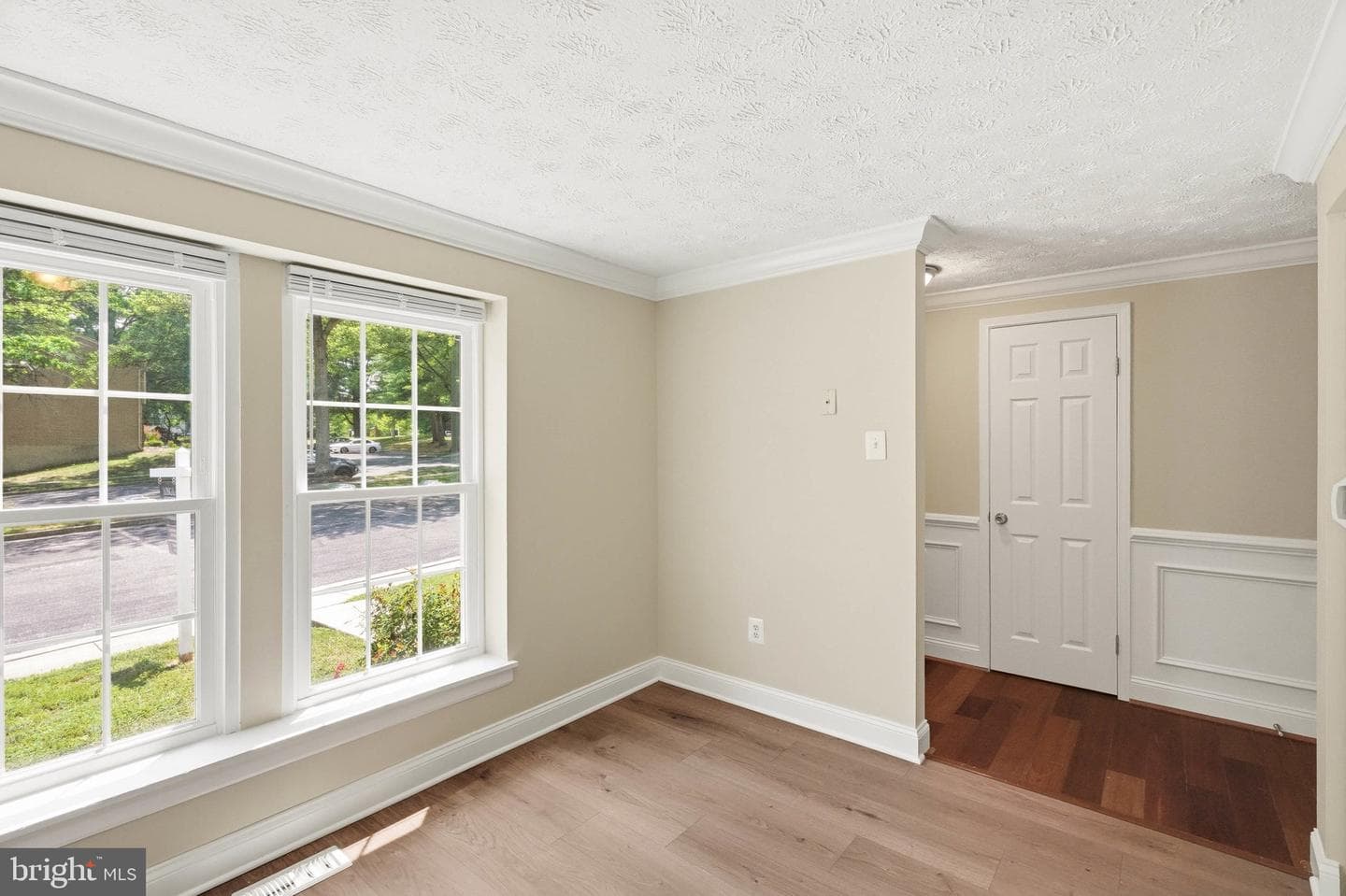 310 Shady Glen Drive photo 7
