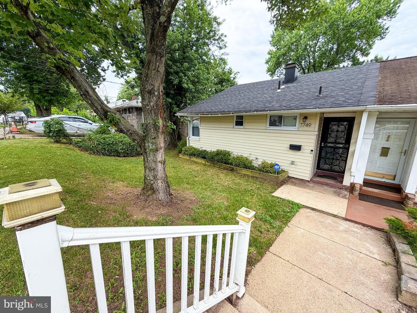 7749 Normandy Road photo 7