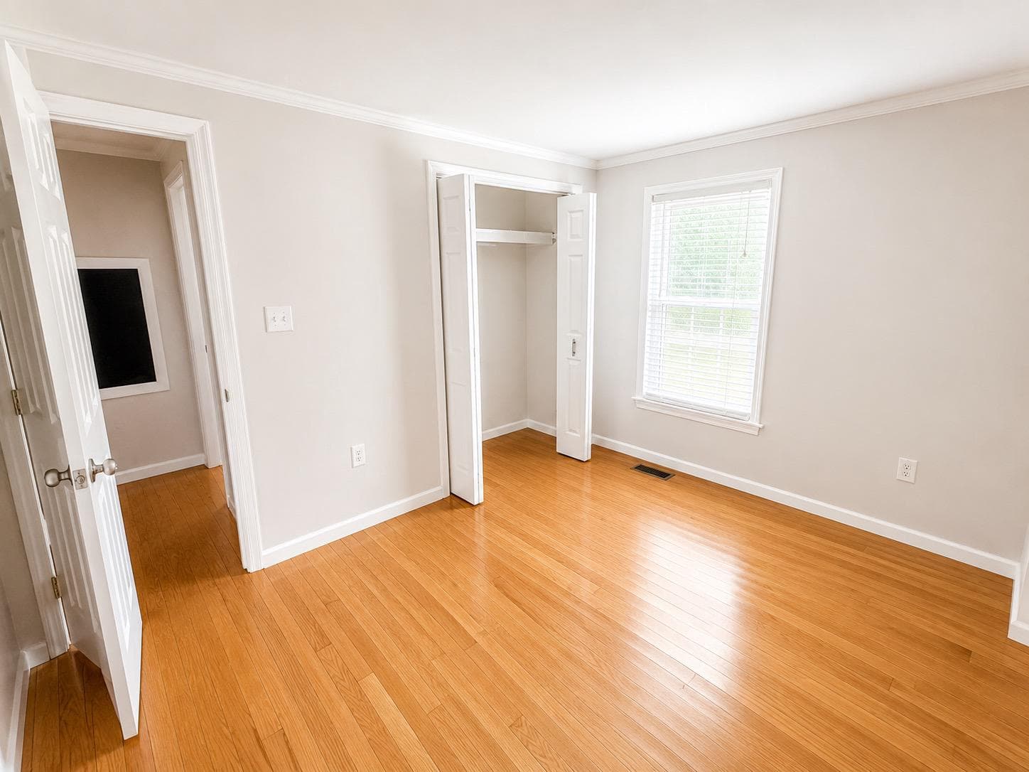 12709 Heatherwick Court photo 10