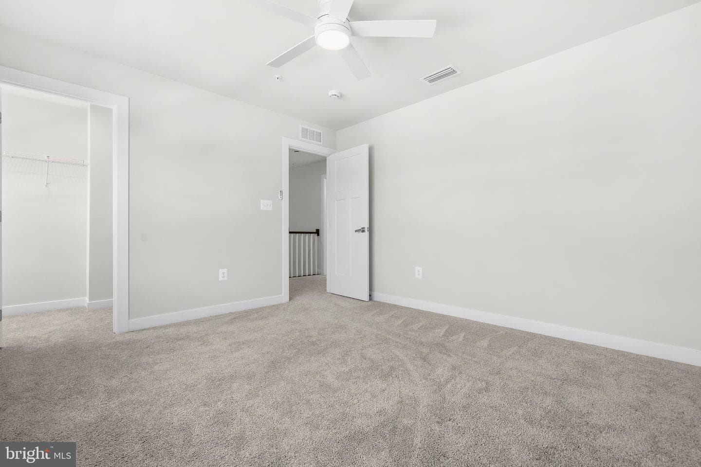 15550 Twin River Circle photo 41