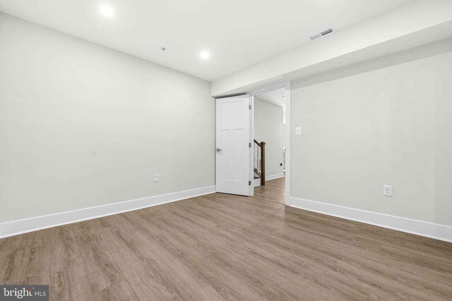 15550 Twin River Circle photo 59