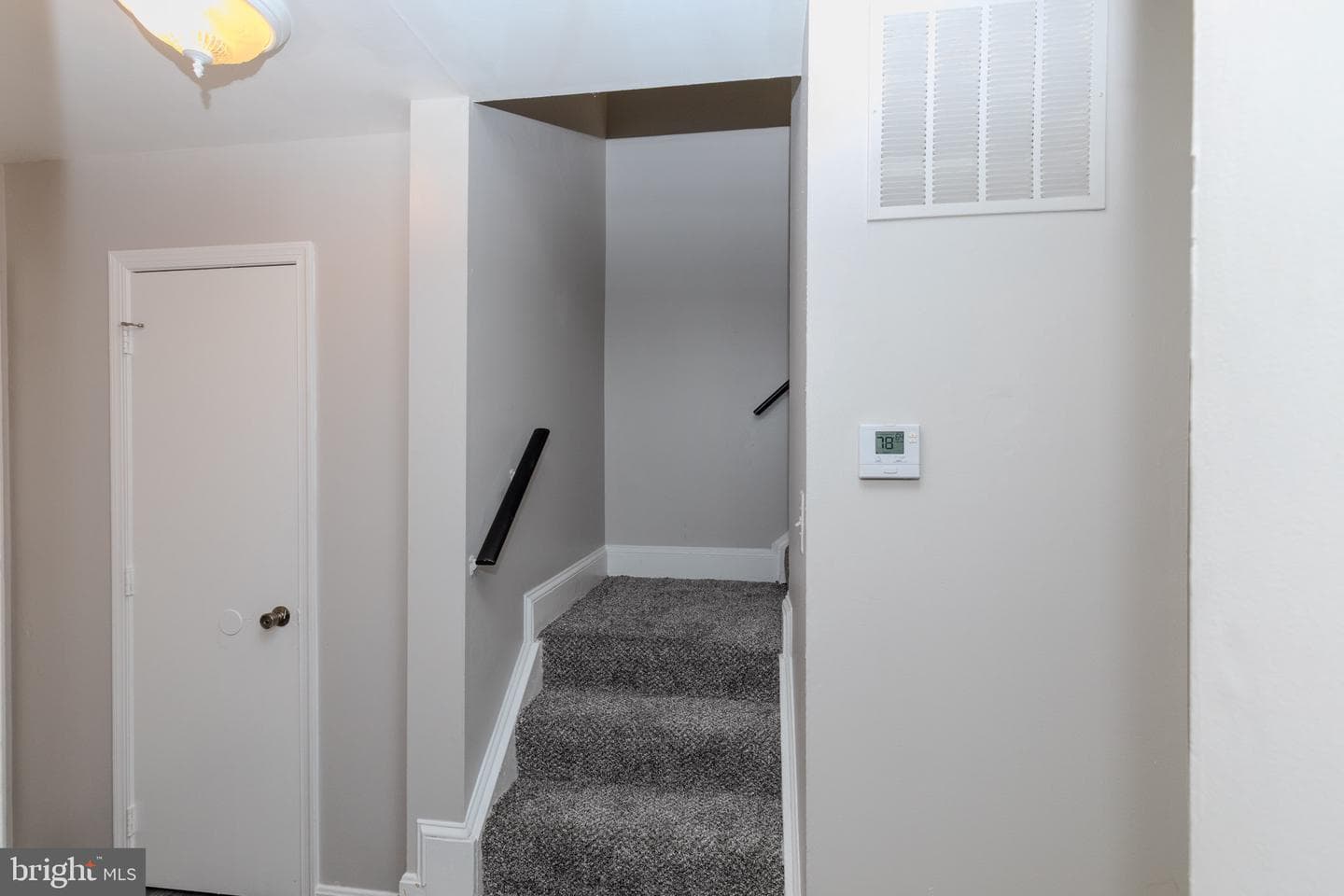 1319 Upcot Court photo 10