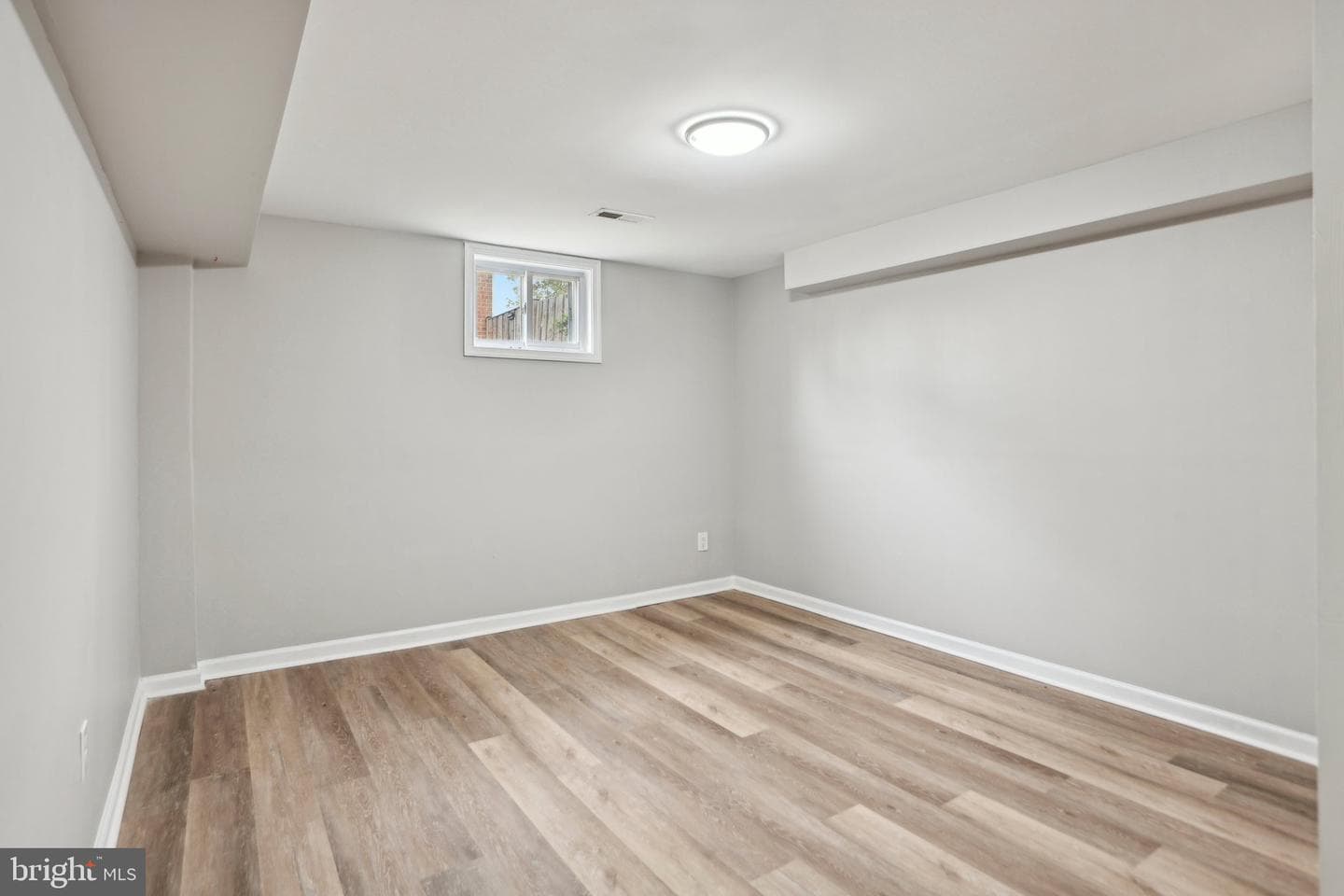 5608 Eastwood Court photo 36