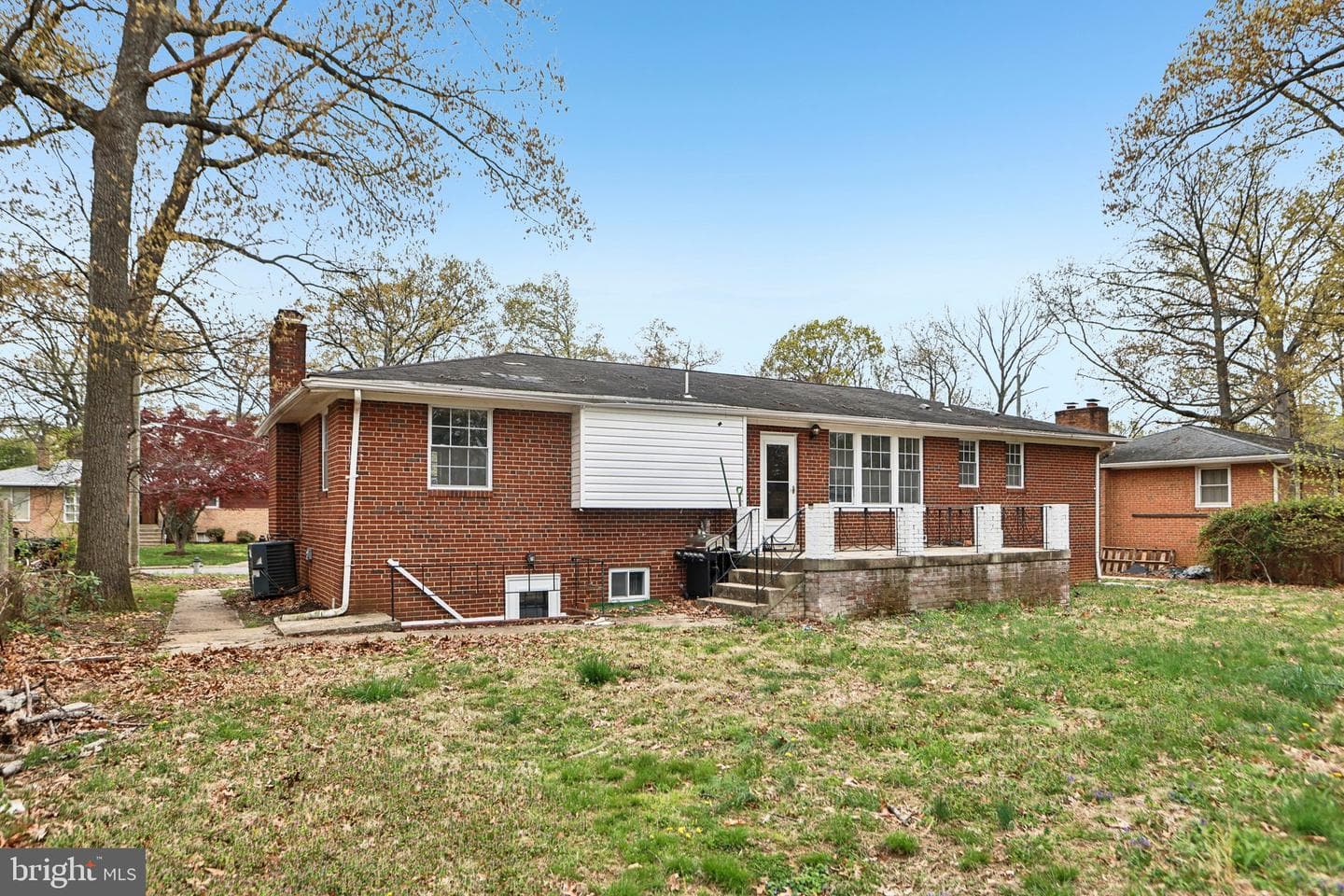 5608 Eastwood Court photo 44