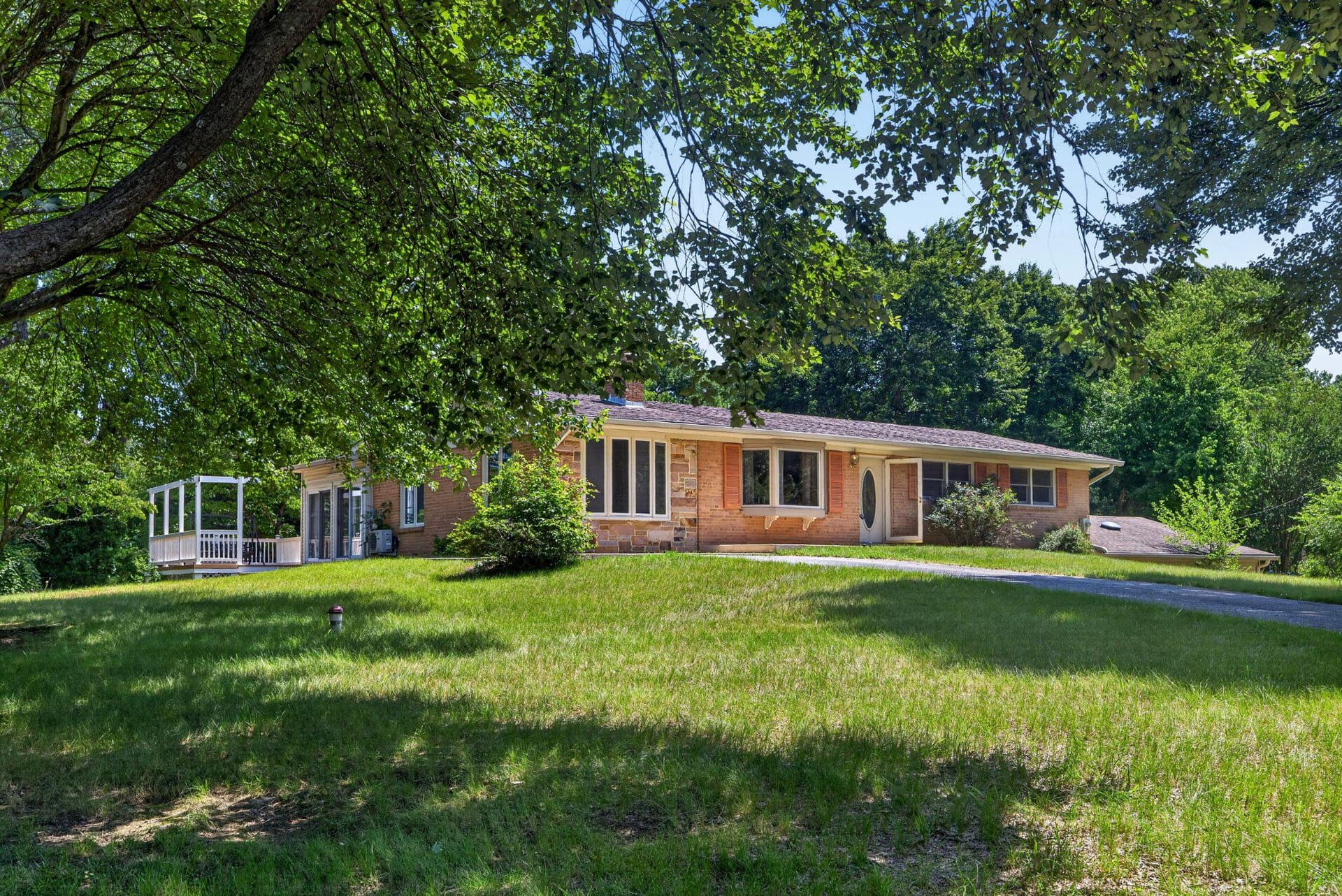 5611 Park Drive photo 60