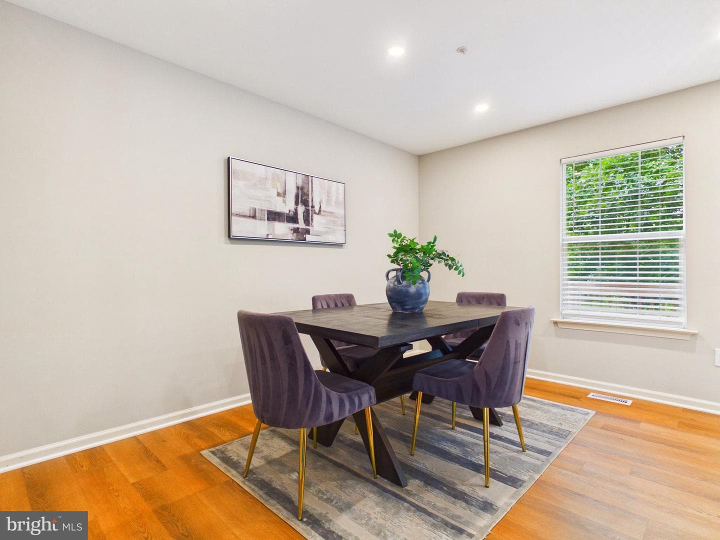 859 Lacewood Ter photo 5