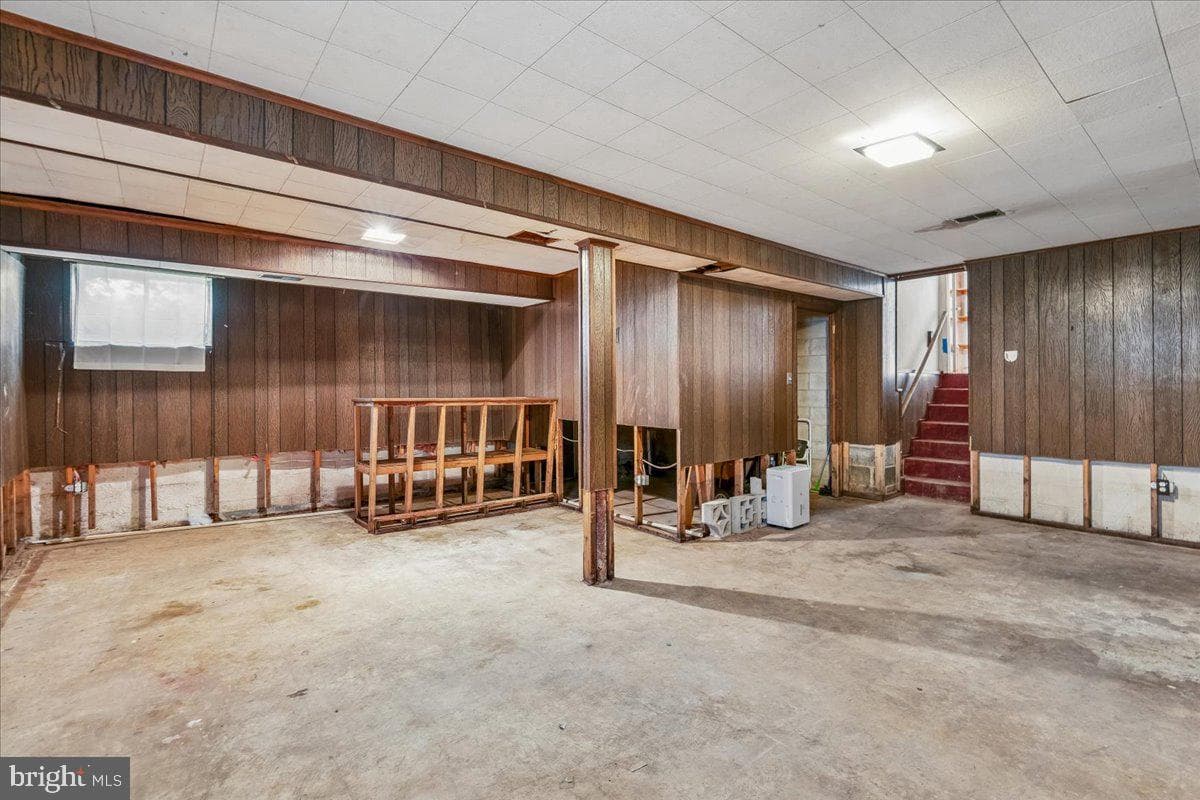 2200 Oaktree Lane photo 25