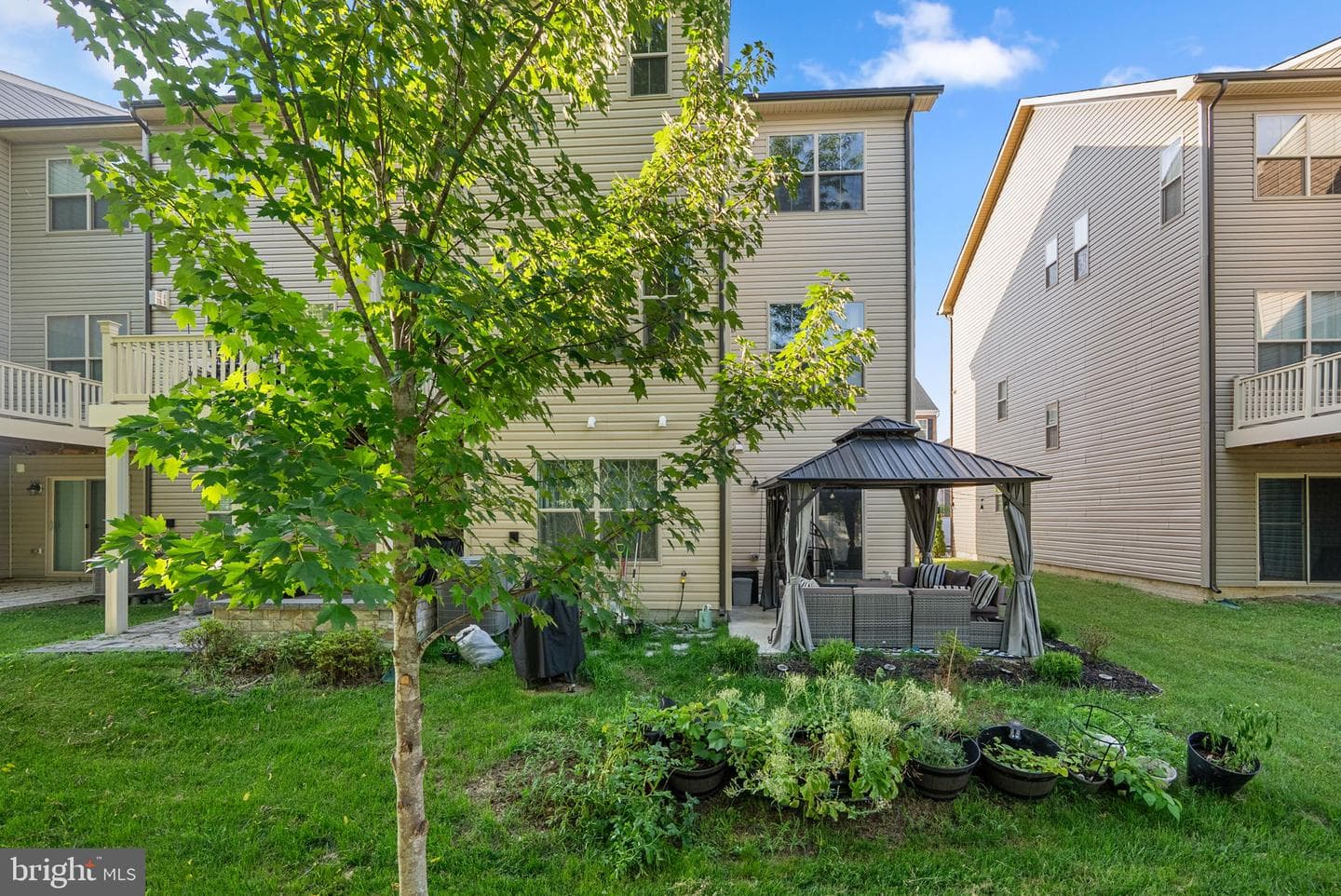 16374 Fife Way photo 44